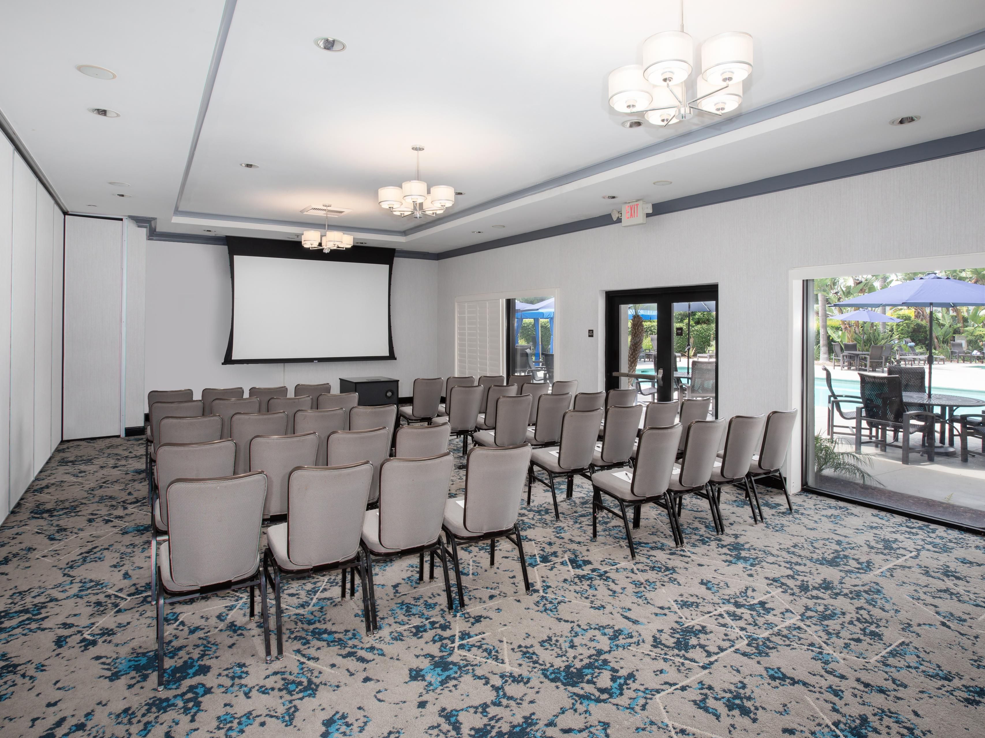 Host your events in our 8,400 sq. ft. of indoor and outdoor spaces. The Crowne Plaza Costa Mesa offers elegant venues, including two ballrooms and a pool deck, perfect for conferences, meetings, weddings, and social gatherings. With our expert staff managing every detail, from catering to A/V support, your event will be extraordinary. 