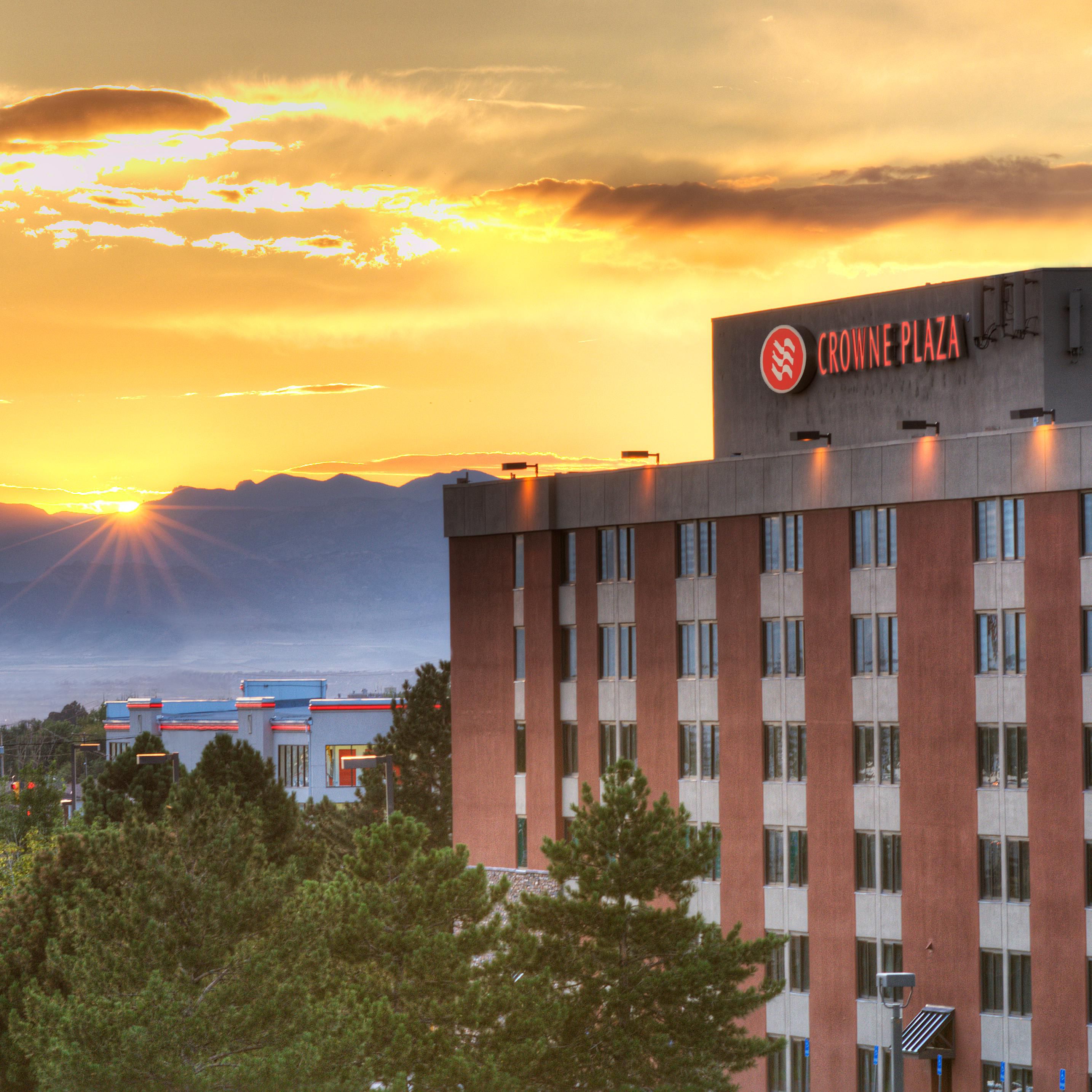 Best hotel just minutes away from the Denver International Airport