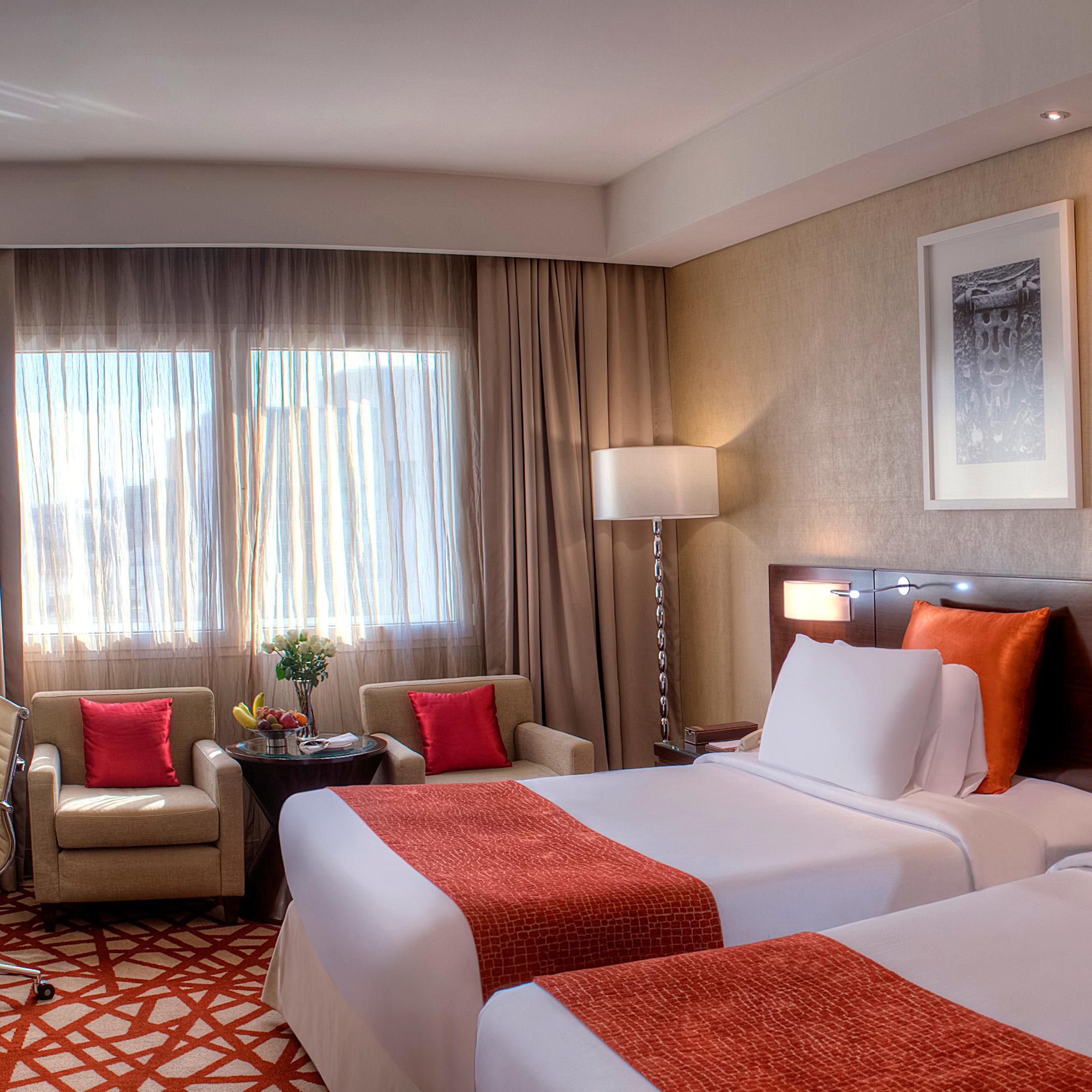 Crowne Paza Dubai-Deira - 5 star hotel - 2 BED EXECUTIVE CLUB ROOM