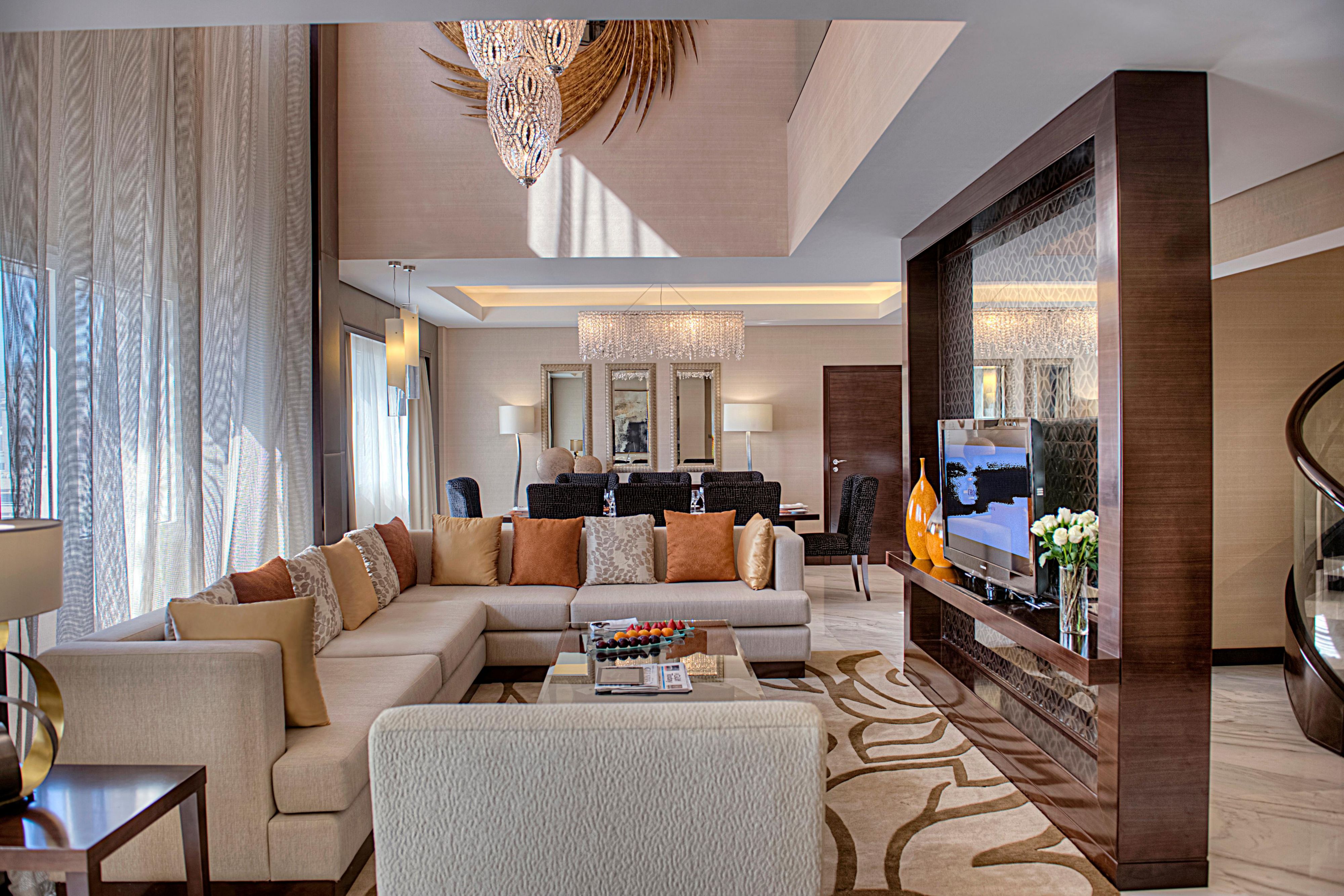 Crowne Plaza Dubai-Deira - 5 star hotel - ROYAL SUITE DUPLEX