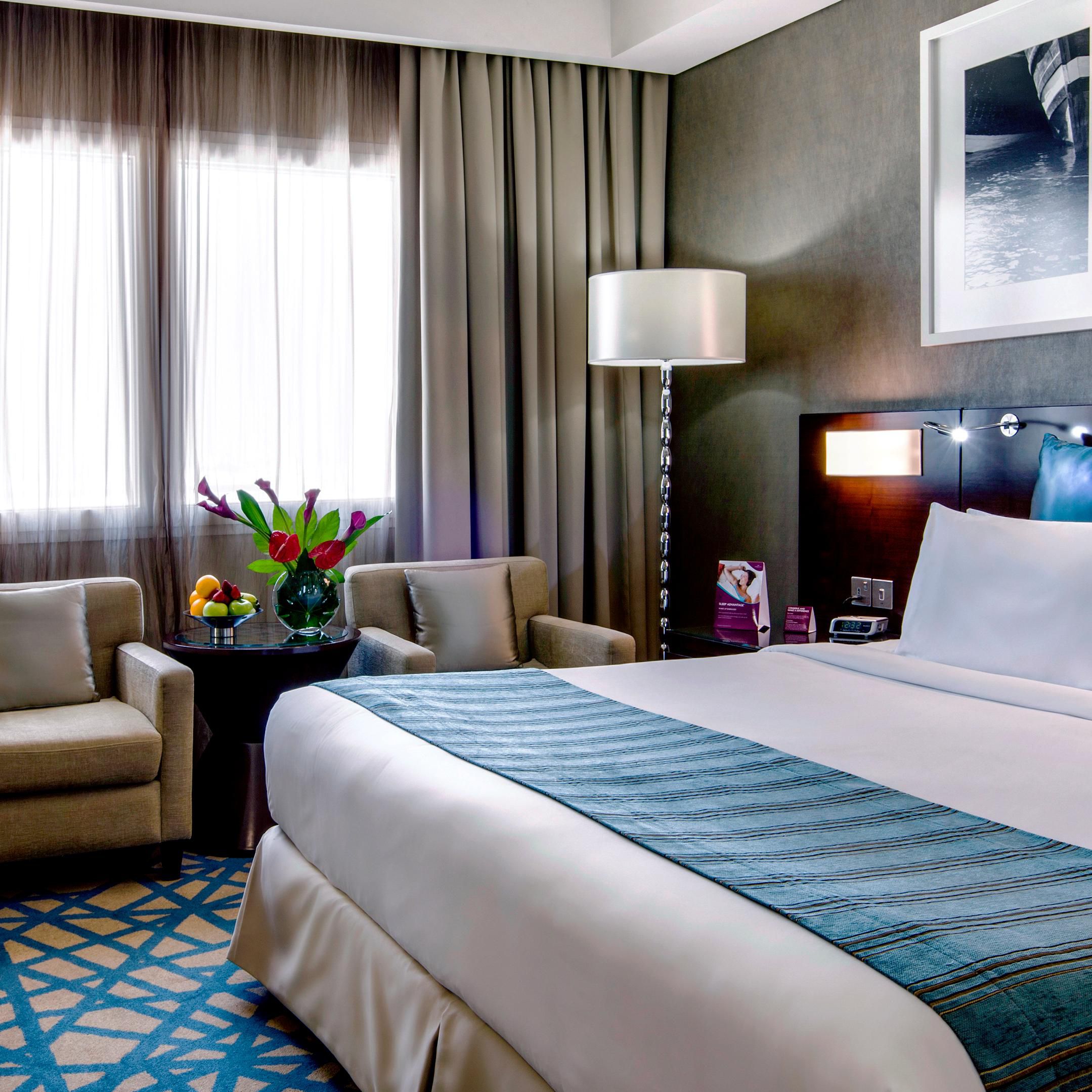 Crowne Paza Dubai-Deira - 5 star hotel - KING EXECUTIVE CLUB ROOM