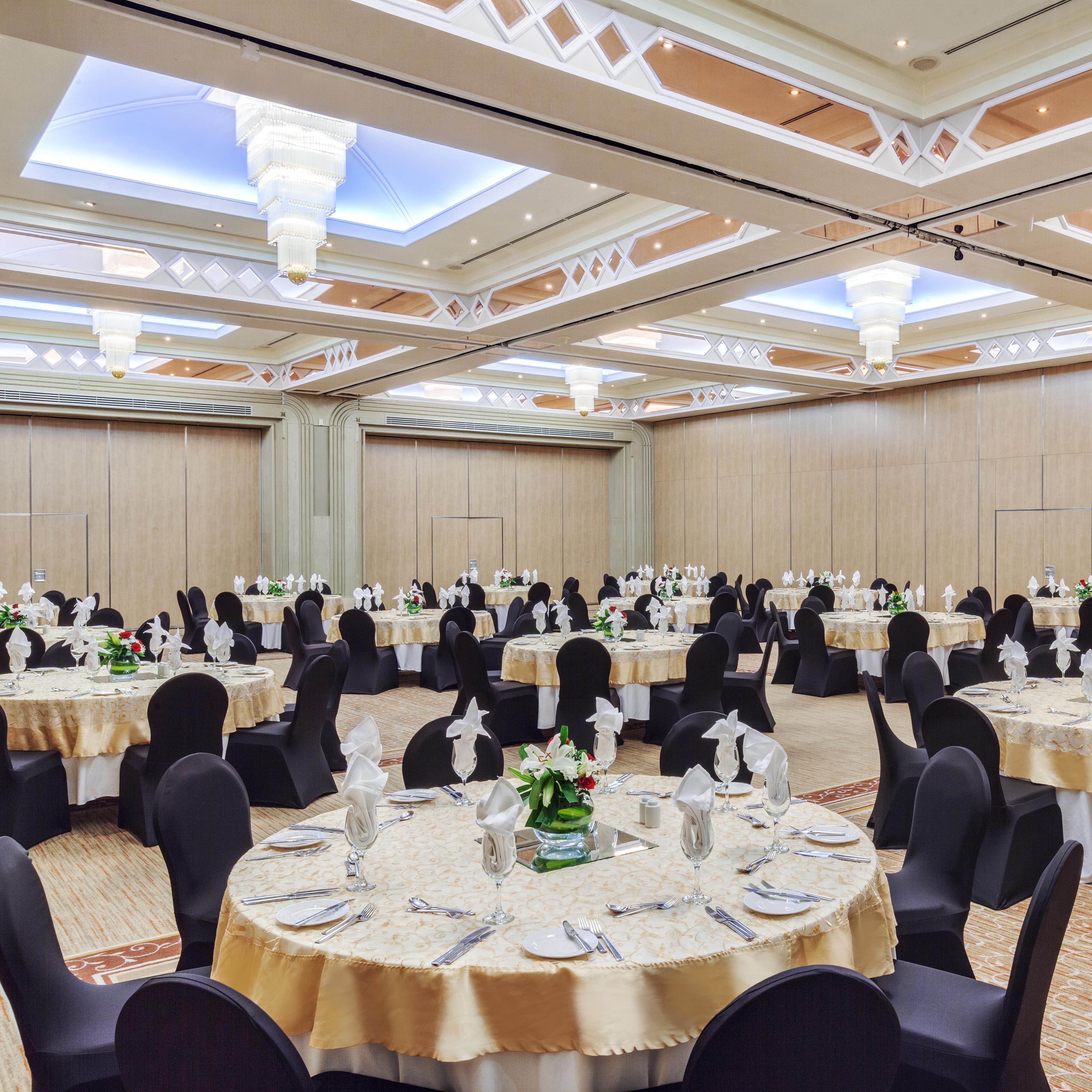 Our majestic 1127 sqm-large Jumairah Ballroom