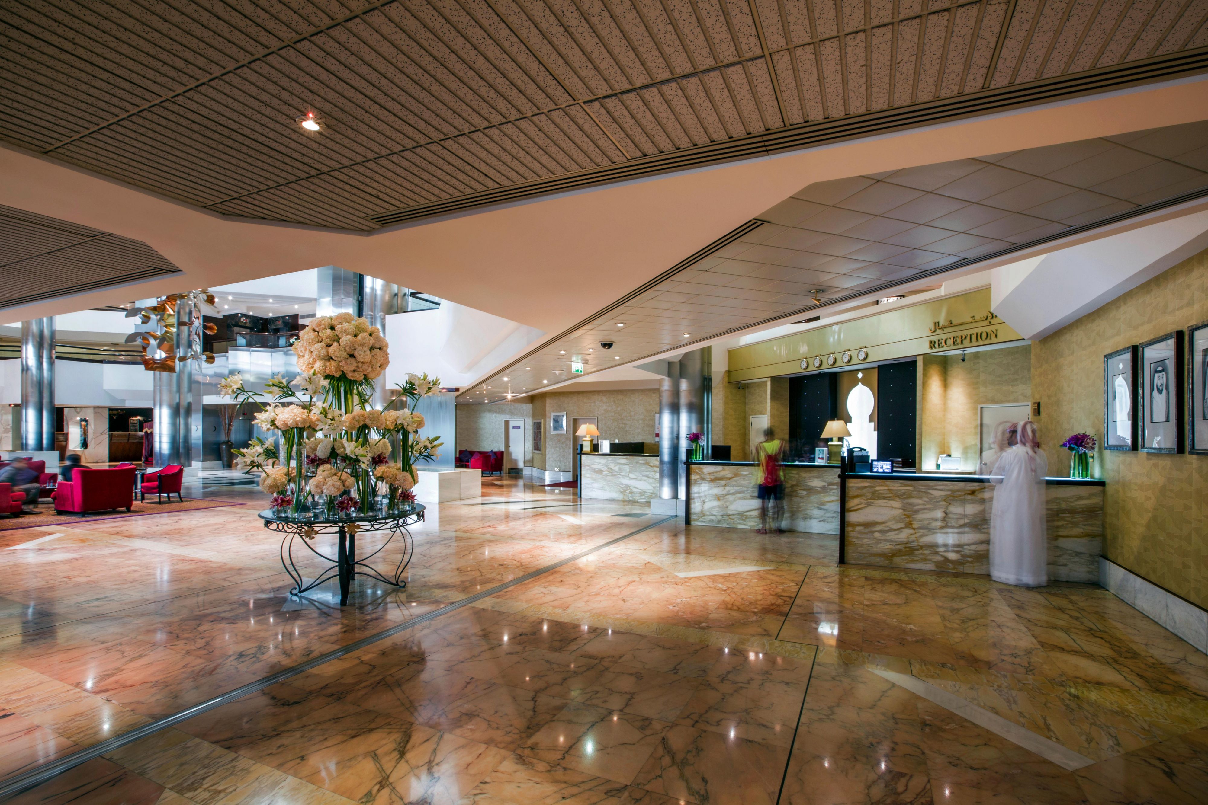 Crowne Plaza Dubai-Deira - 5 star hotel in Dubai - RECEPTION