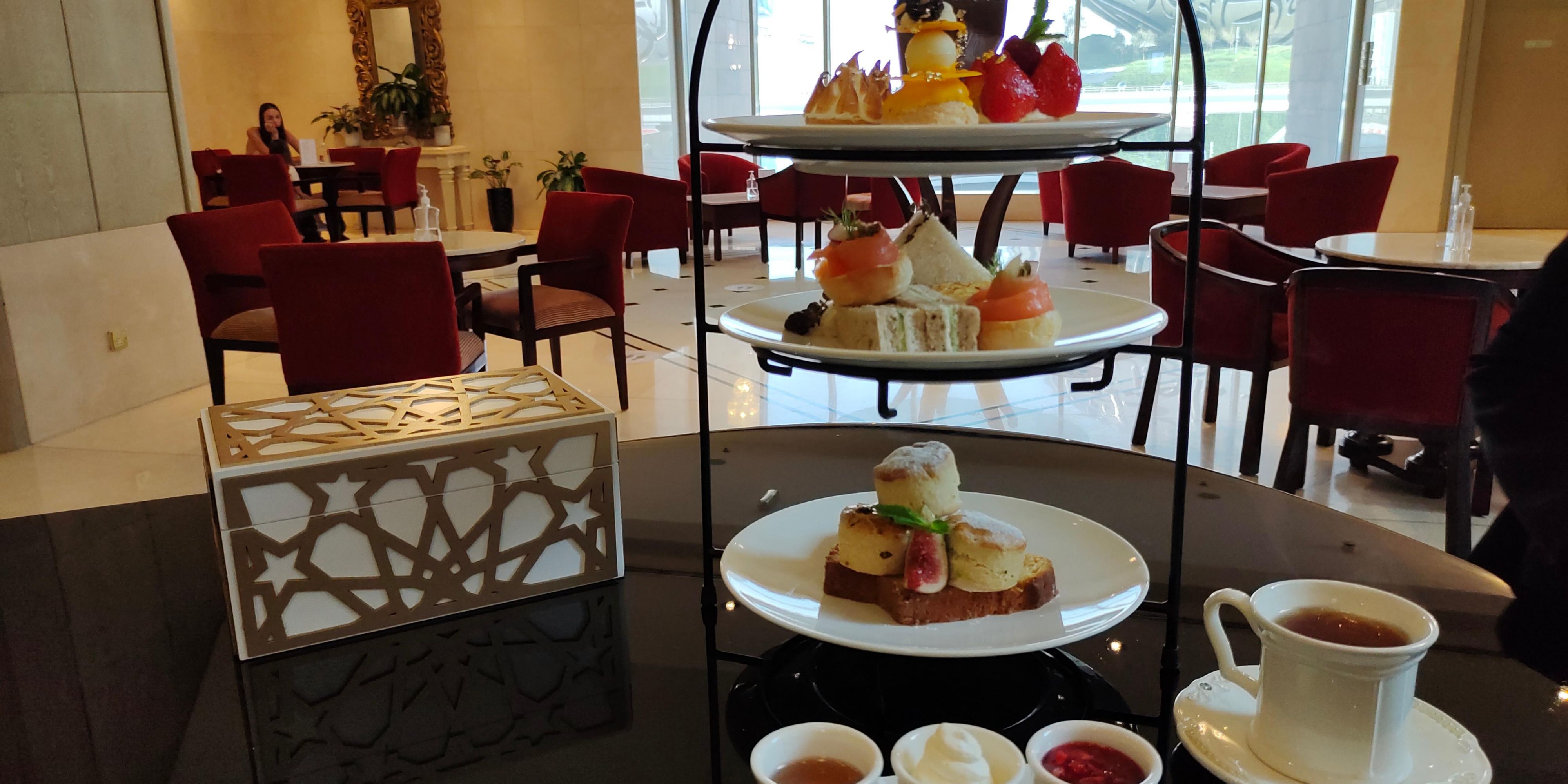 Enjoy the afternoon tea with a great view at Cappuccino's