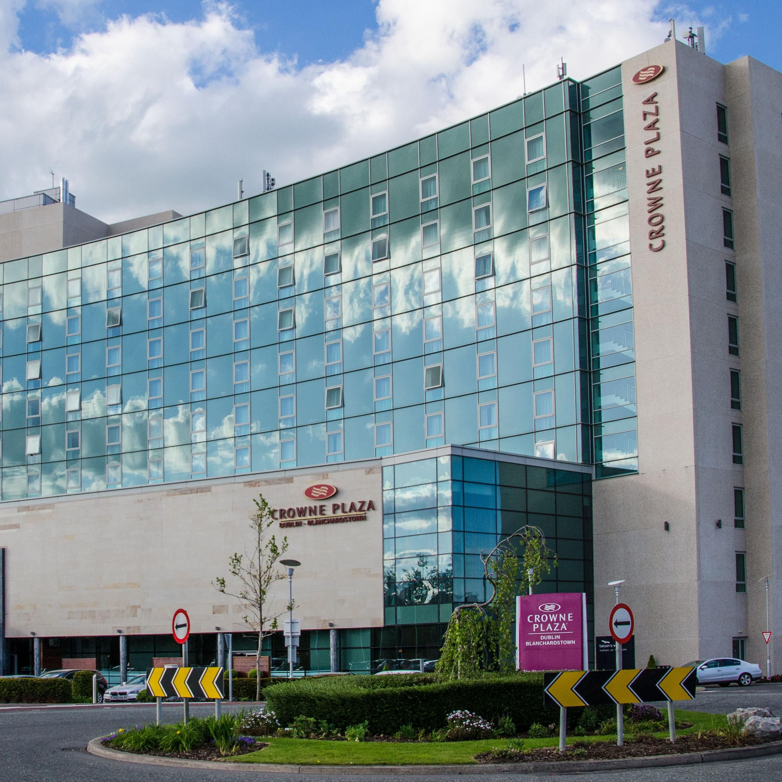business-hotel-crowne-plaza-dublin-blanchardstown