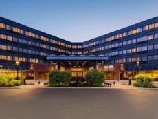 Crowne Plaza Edison