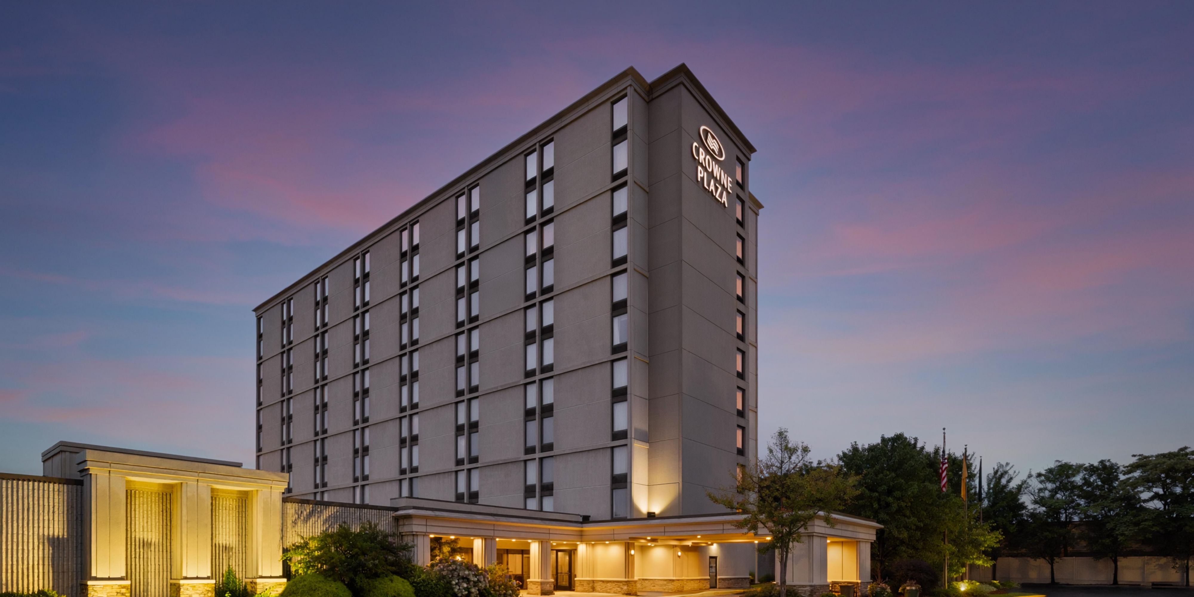 Crowne Plaza Newark Airport