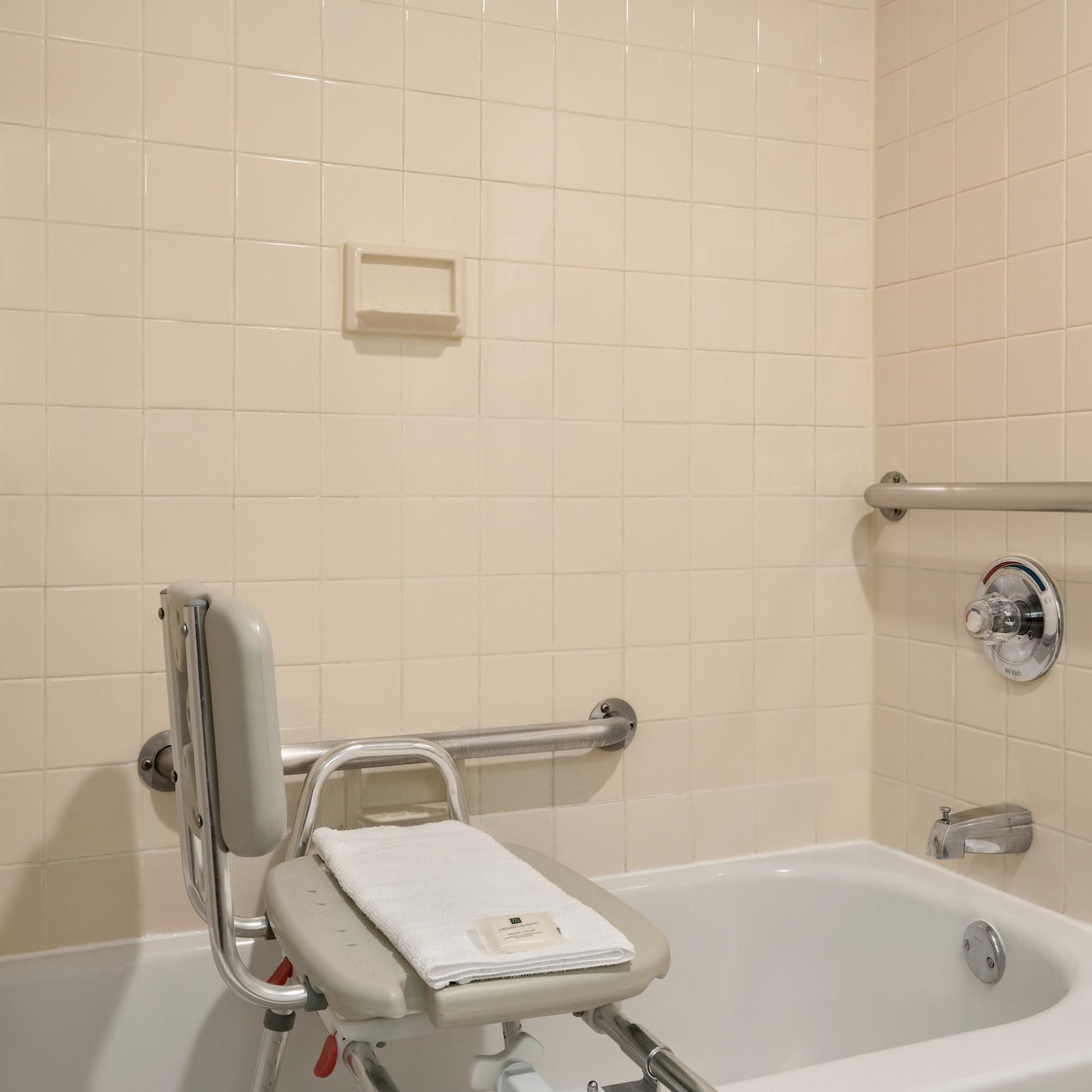 Accessible Tub