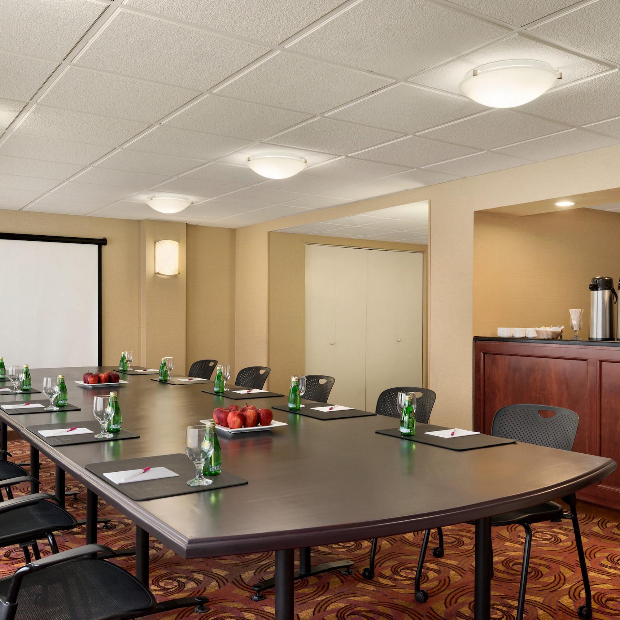 Plan your next small meeting in our Board Room in Englewood NJ.