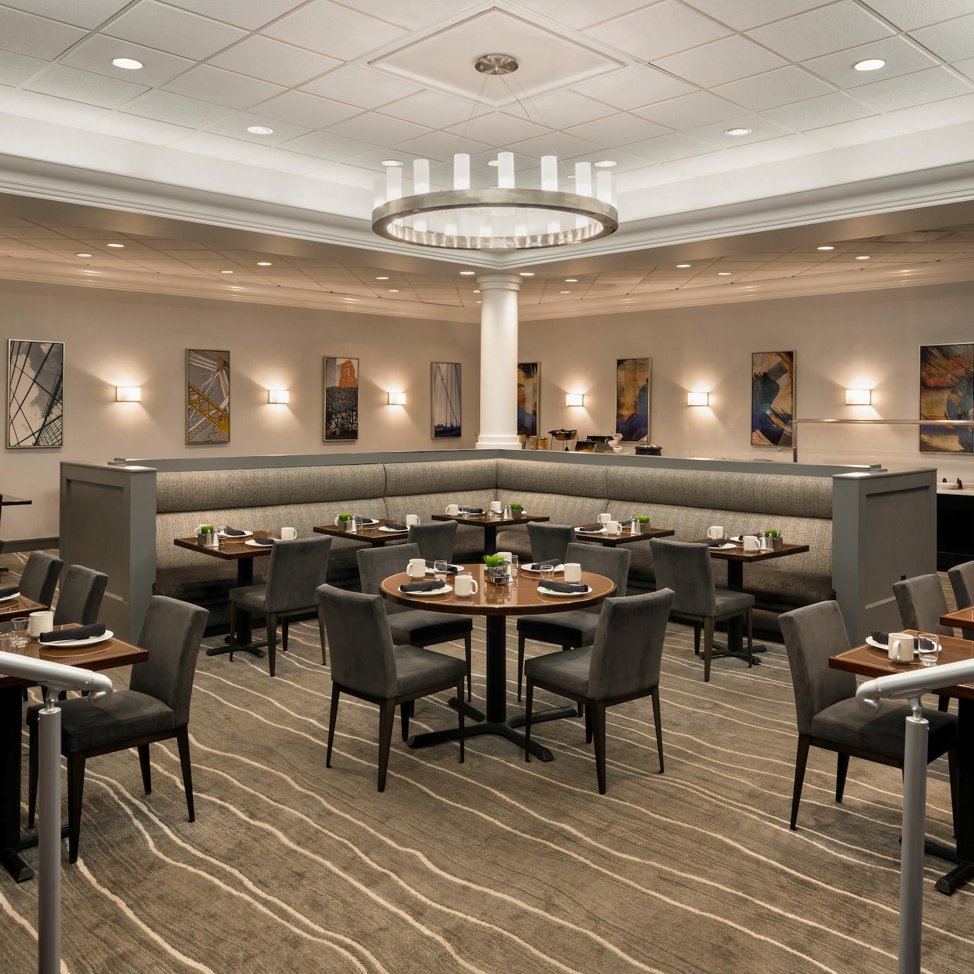 Enjoy delicious meals at our Englewood restaurant and lounge.