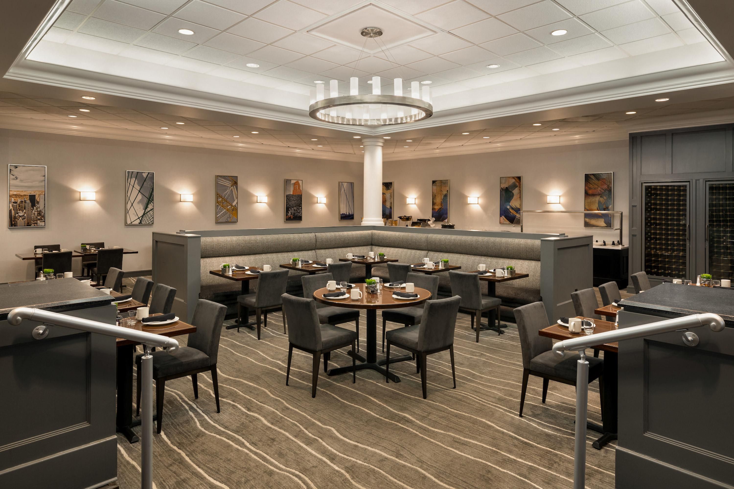 Enjoy delicious meals at our Englewood restaurant and lounge.