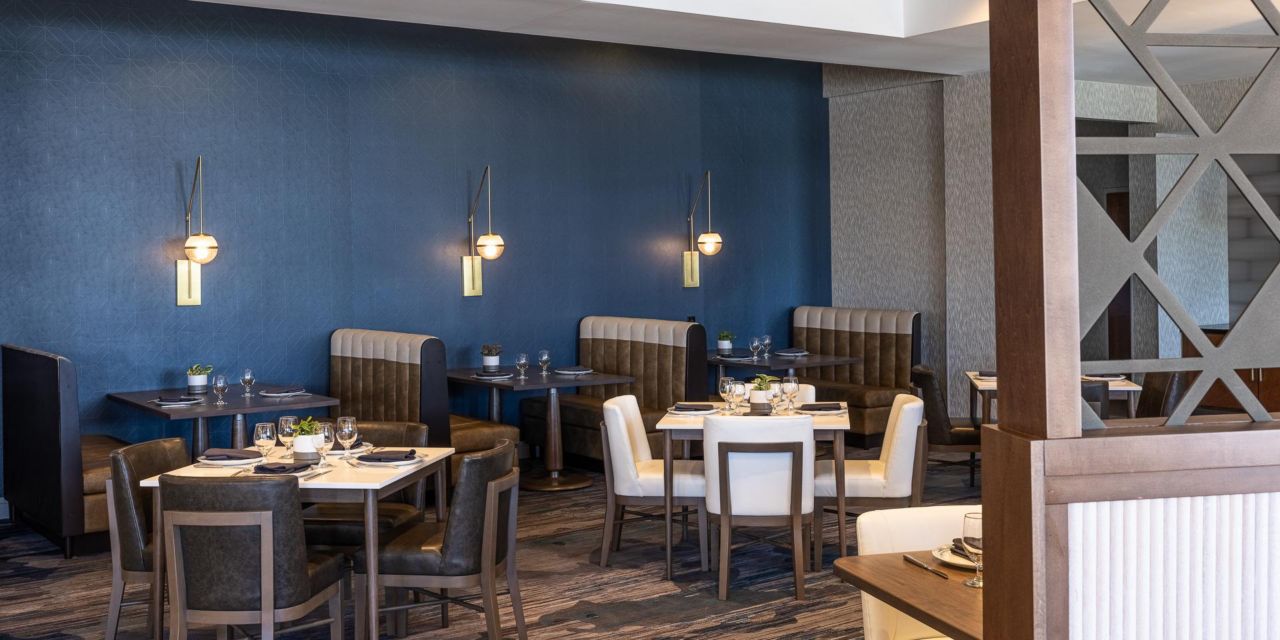 Crowne Plaza Fort Myers Gulf Coast Hotel