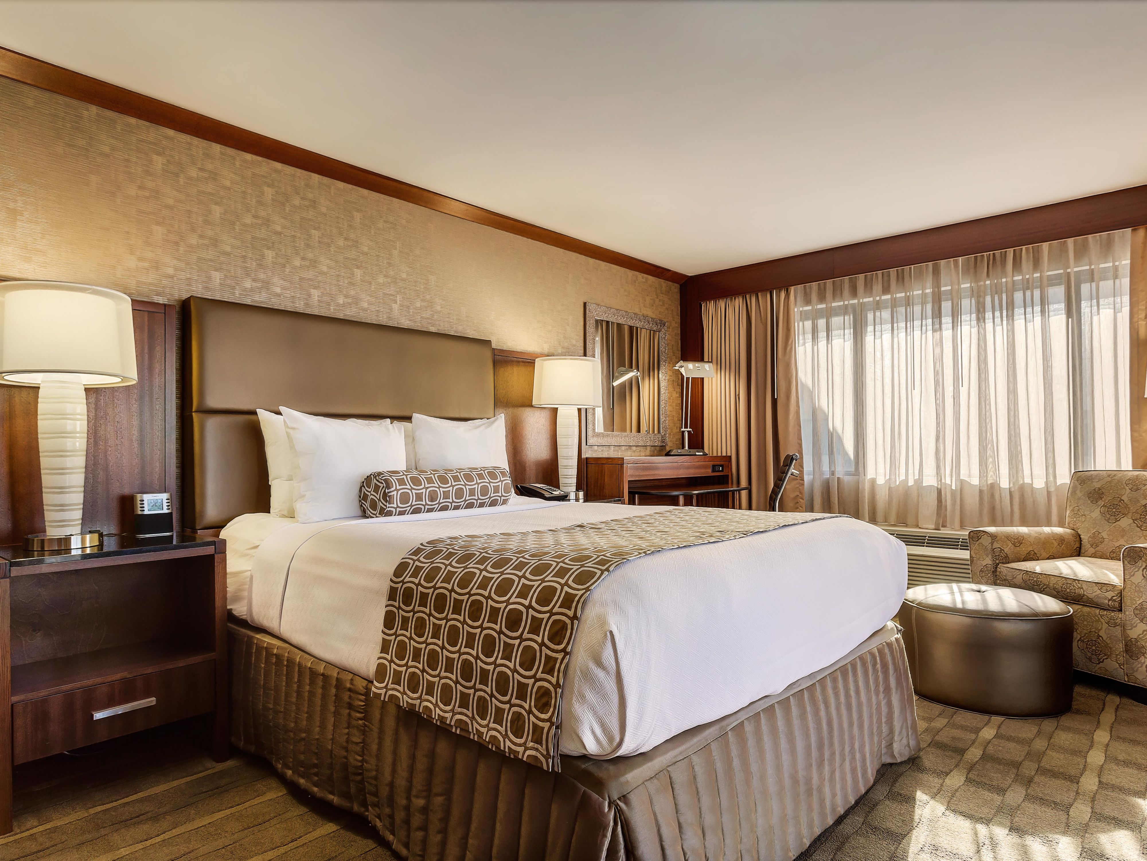 더블 침대 객실