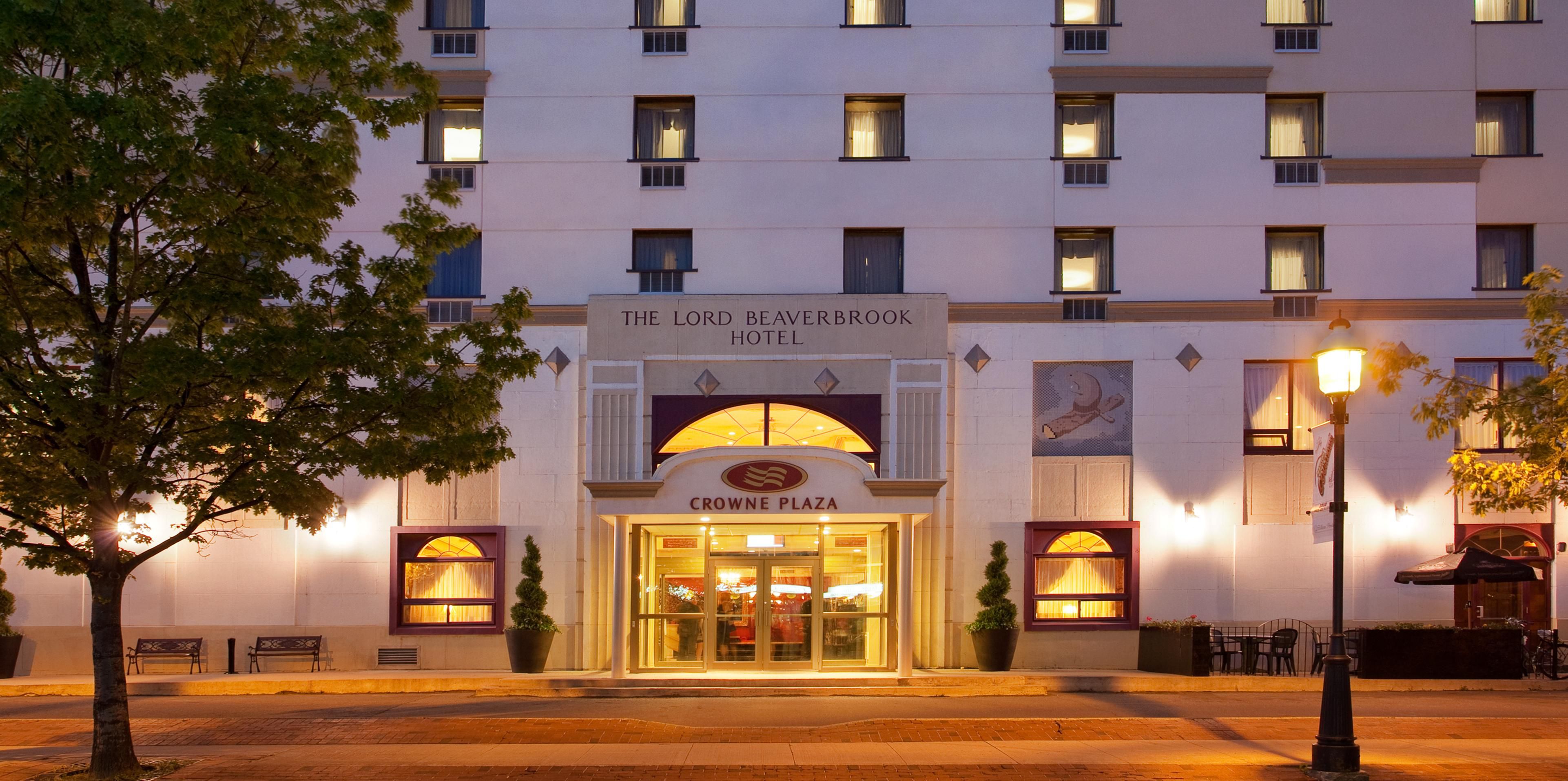 crowne plaza fredericton dining room