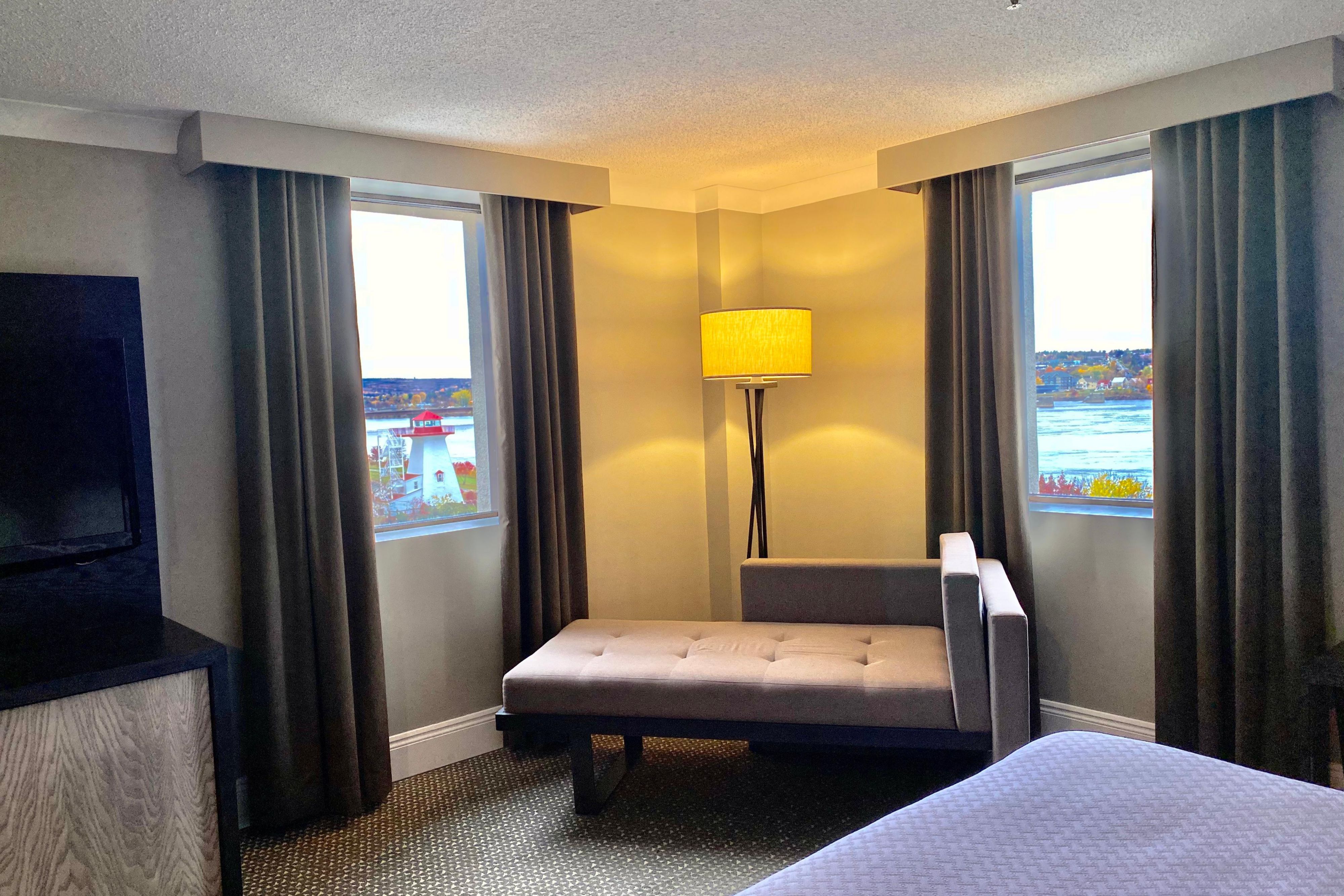 Our spacious guest rooms offer expansive views of St. John&#39;s River