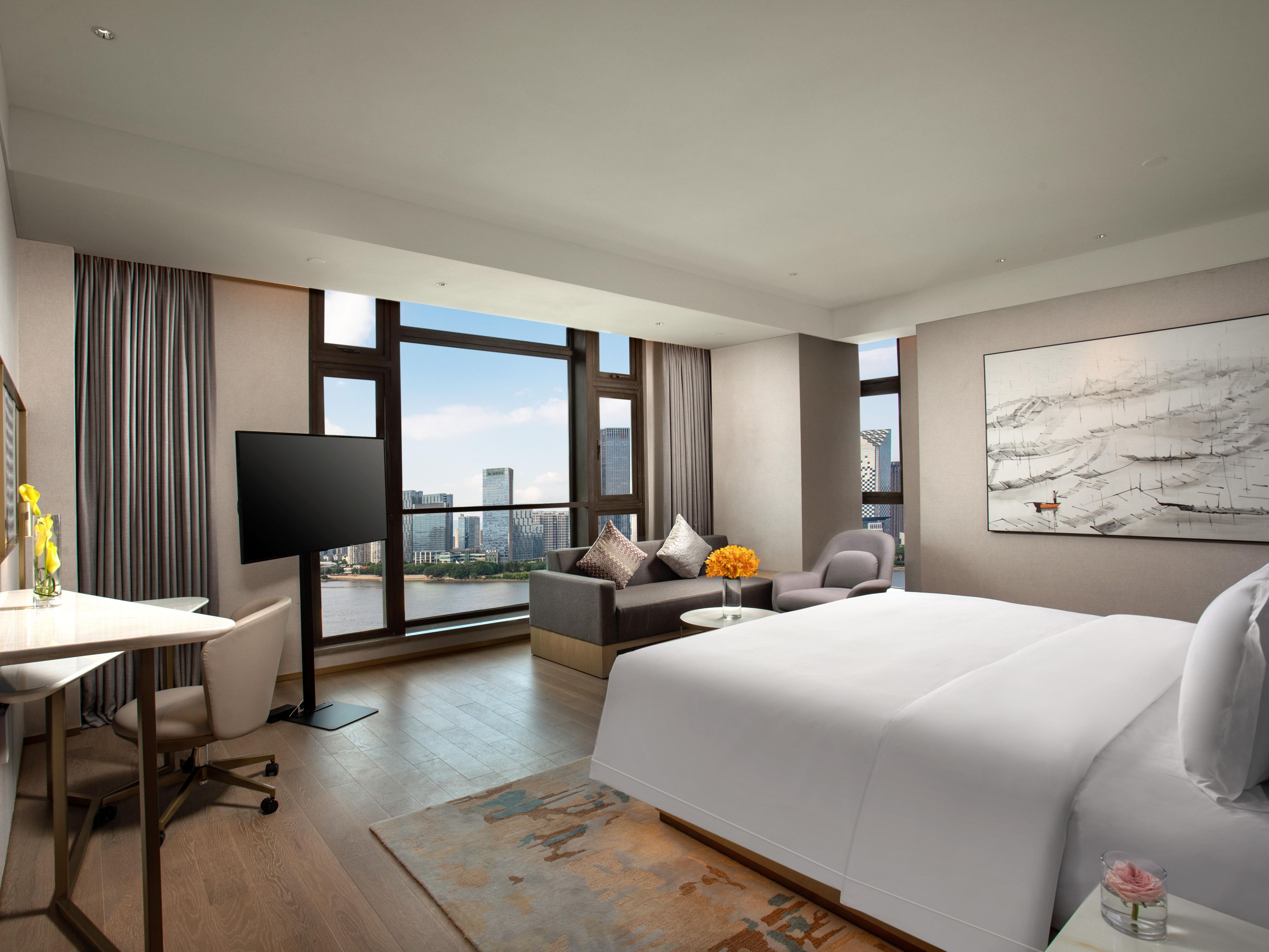 Riverview Premier Room