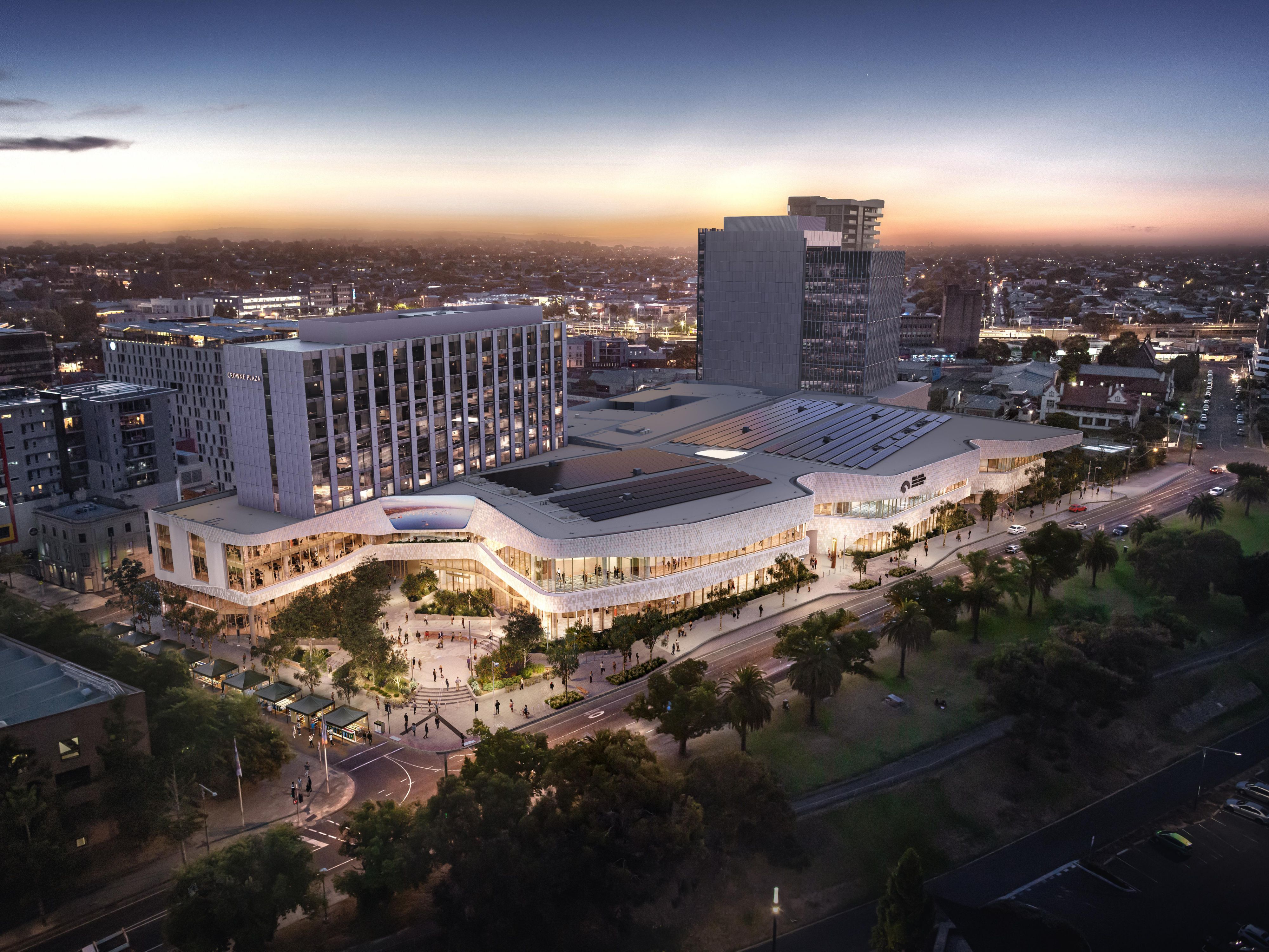 Crowne Plaza Geelong offers a direct connection to Nyaal Banyul Geelong & Event Convention Centre, providing seamless access for conference delegates and event guests. Enjoy premium accommodation, onsite dining, and stunning waterfront views — all just steps from Geelong’s premier event destination.