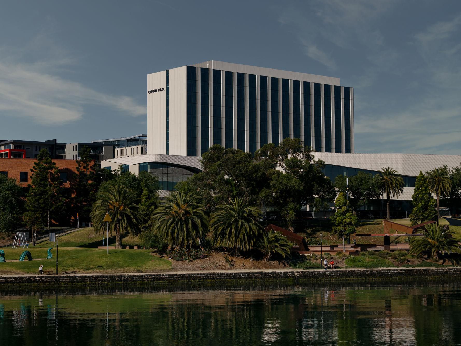 Crowne Plaza Geelong by the waterfront