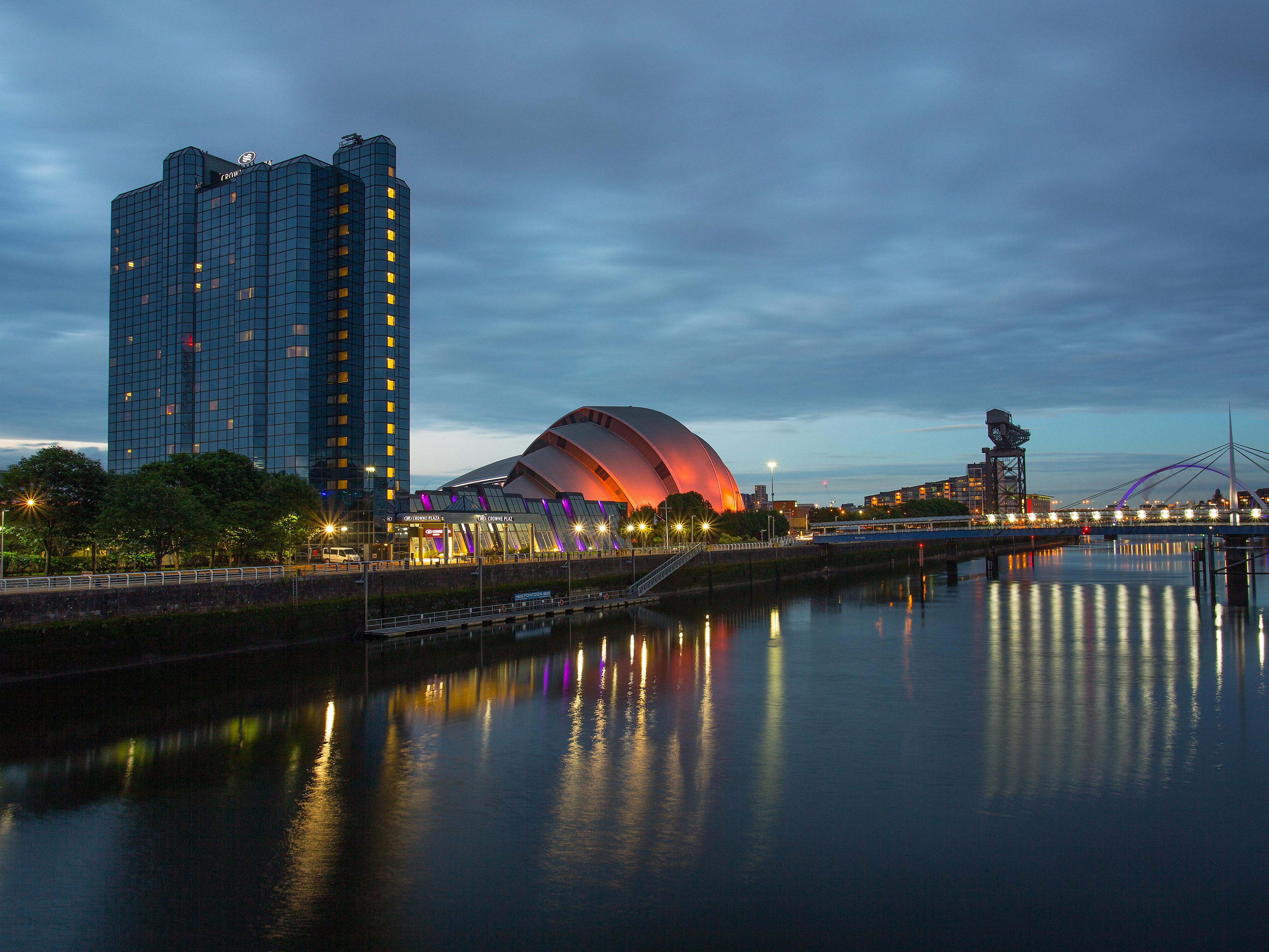 Business Hotel Mit Pool Crowne Plaza Hotel Glasgow