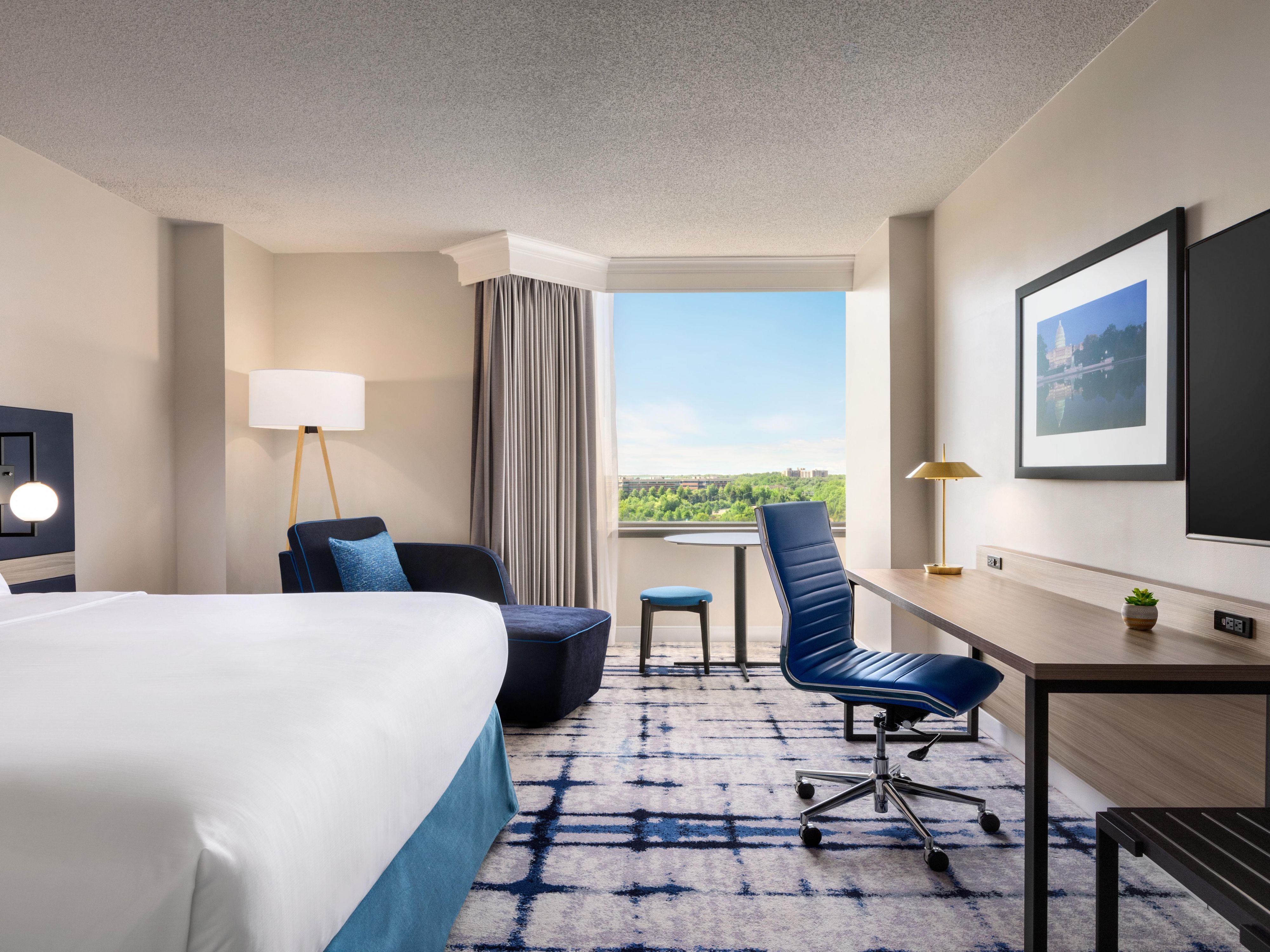 Hotel near College | Crowne Plaza College Park - Washington DC