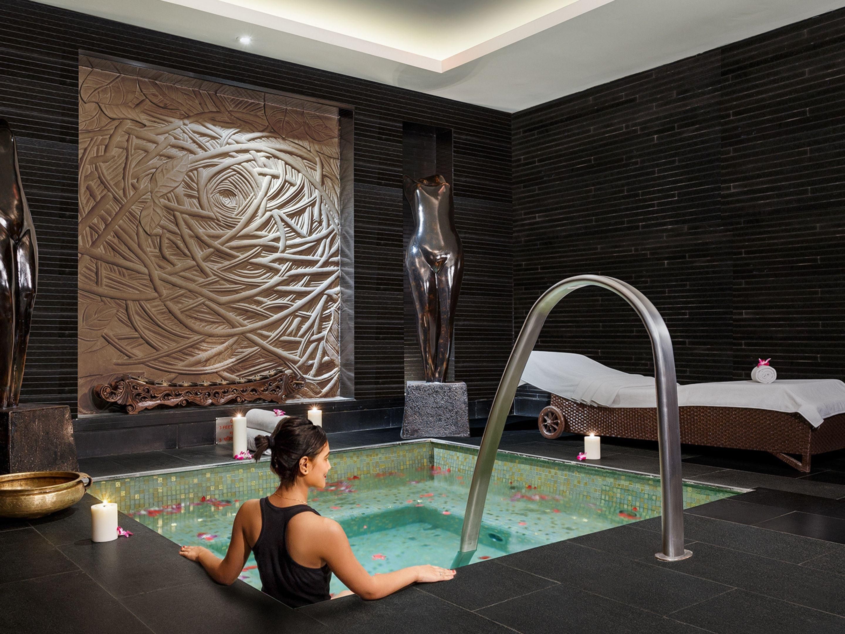 Where Is Crown Plaza In Gurgaon? – QUZHF