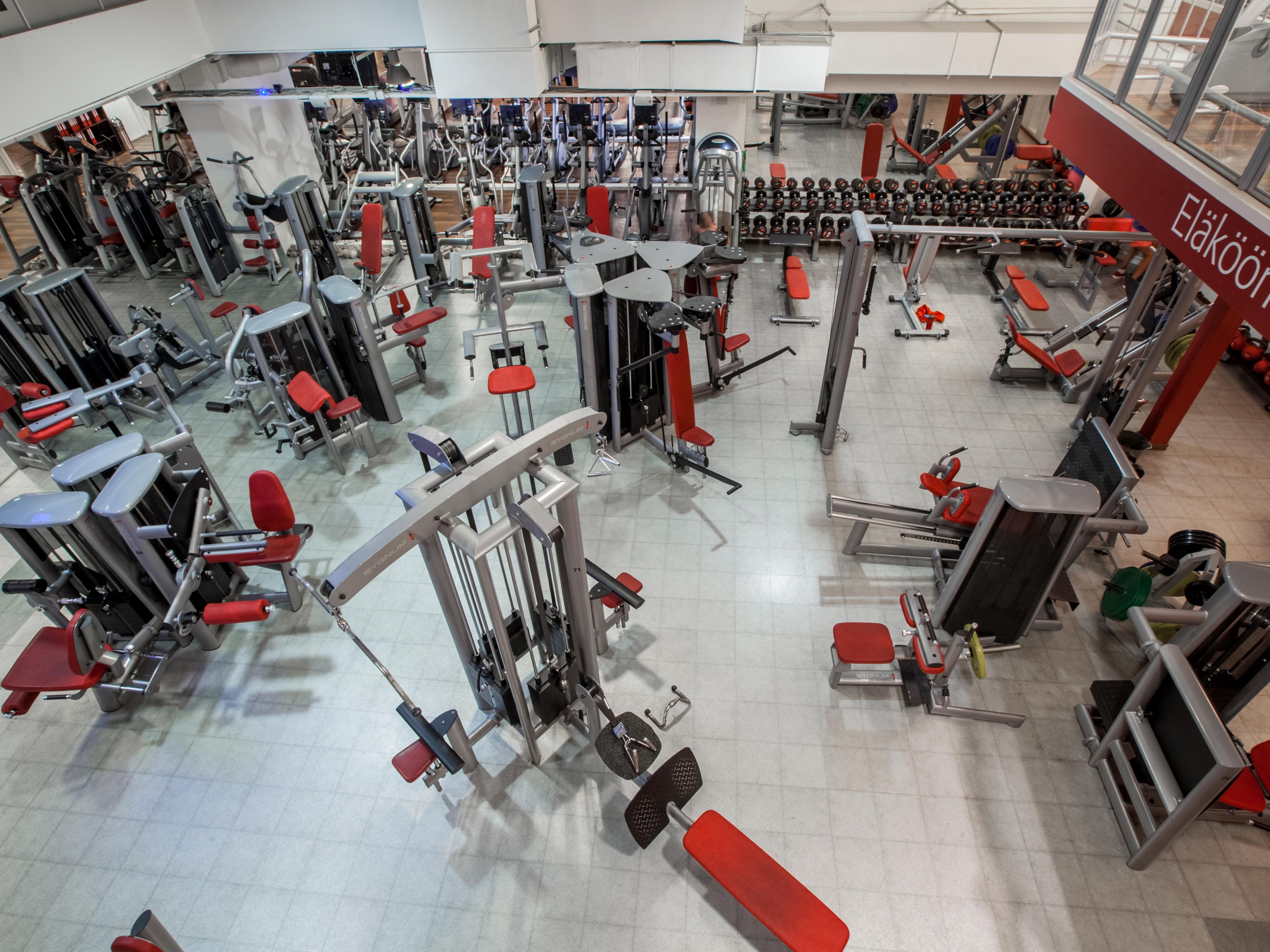 Forever Health Club is one of the best health clubs in Helsinki. When you stay at the Crowne Plaza Helsinki - Hesperia, you get free access to health club. The exercise possibilities are various – state-of-the-art gym, aerobic, cross training, X-biking, mental training, swimming pool and so on. Sauna, massage and beauty salon are also available.