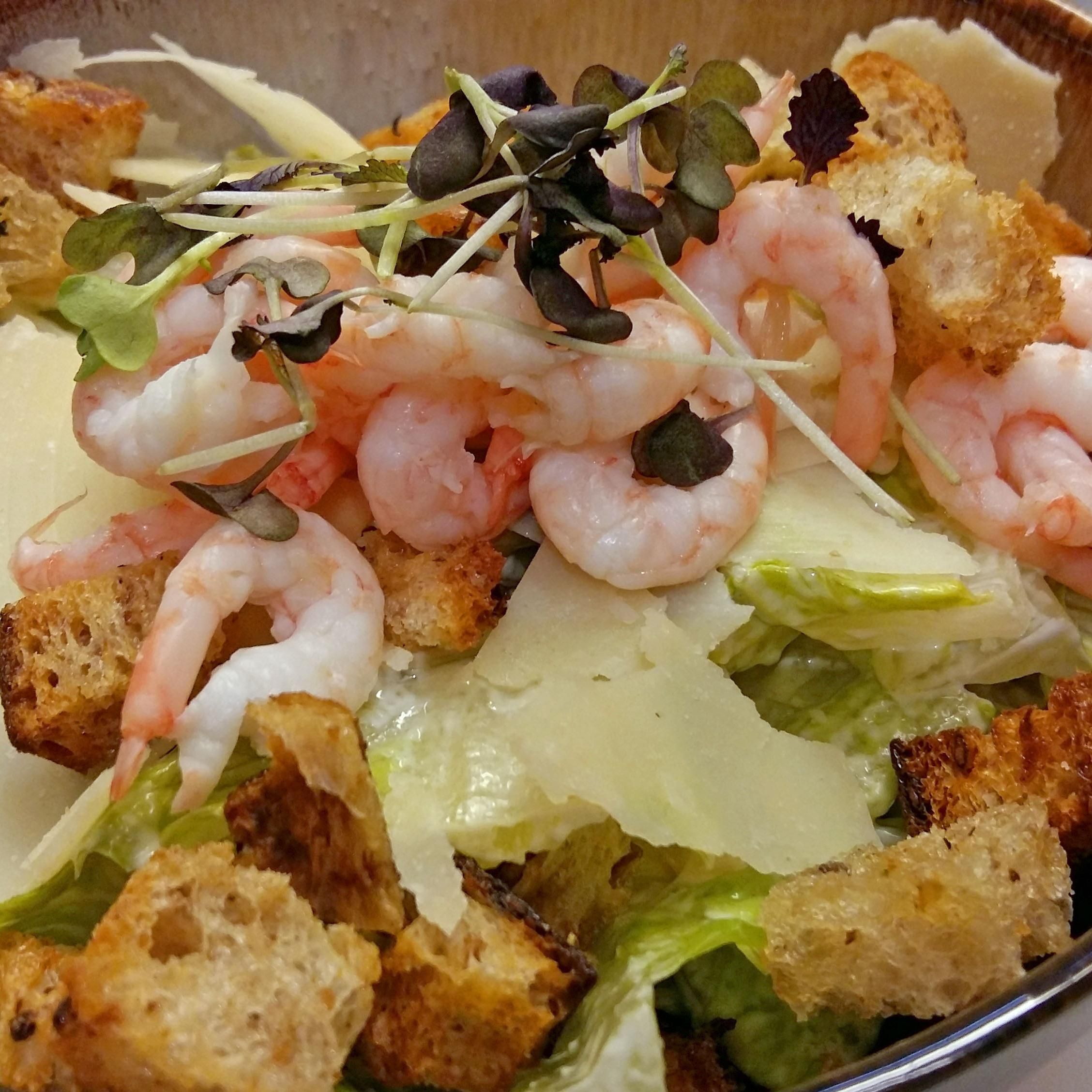 Caesar bowl with hand-peeled shrimps