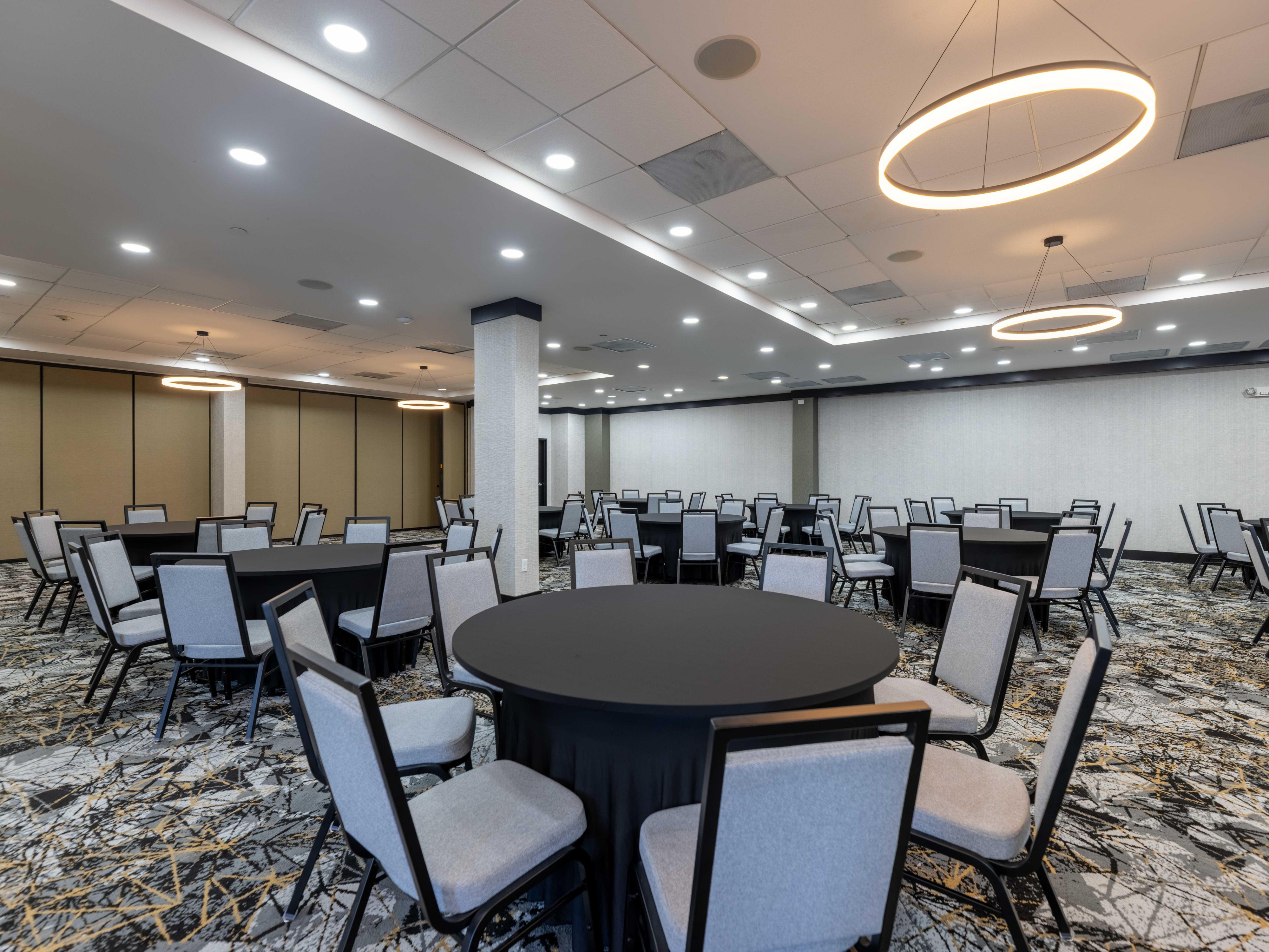 Sycamore Ballroom with round tables.
