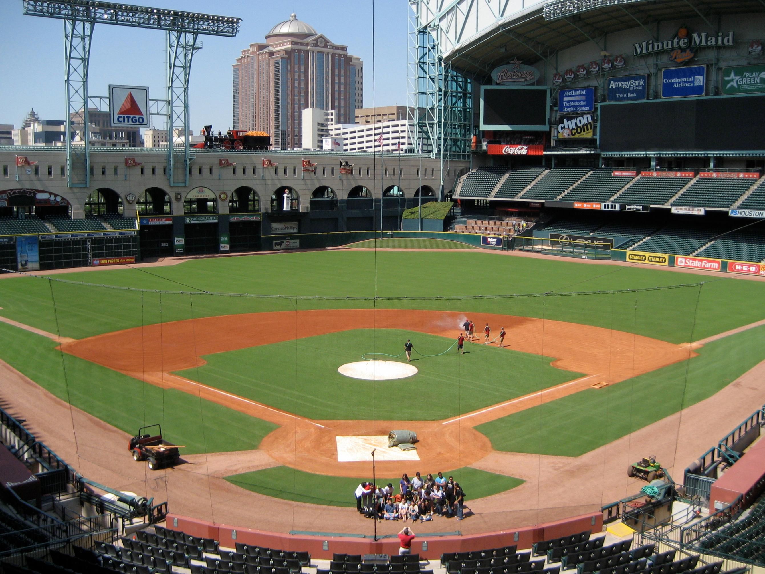 In the trendy River Oaks area, our hotel is minutes from The Galleria, Texas Medical Center, and downtown attractions. Explore the Houston Museum District, Houston Aquarium, Theater District, and Minute Maid Park – home of the Astros. Enjoy live shows in the Downtown Theatre District, visit the Houston Zoo and the George R. Brown Convention Center.