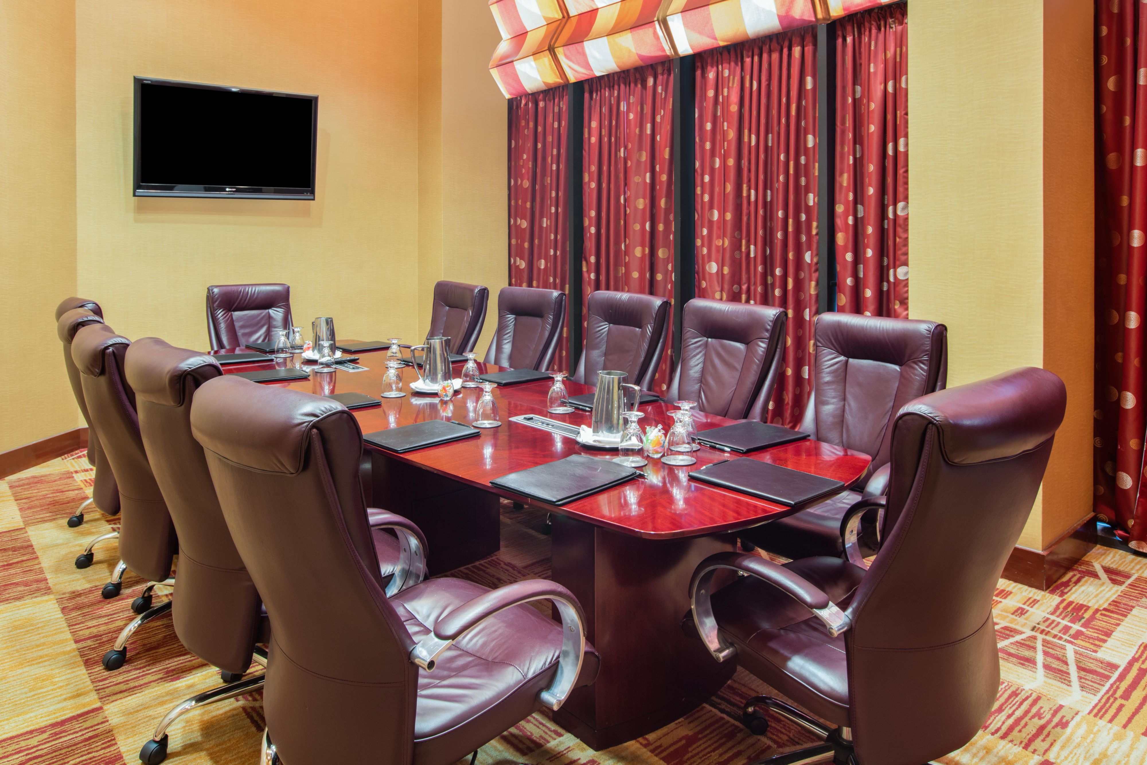 The Executive Boardroom works well for intimate, smaller meetings.