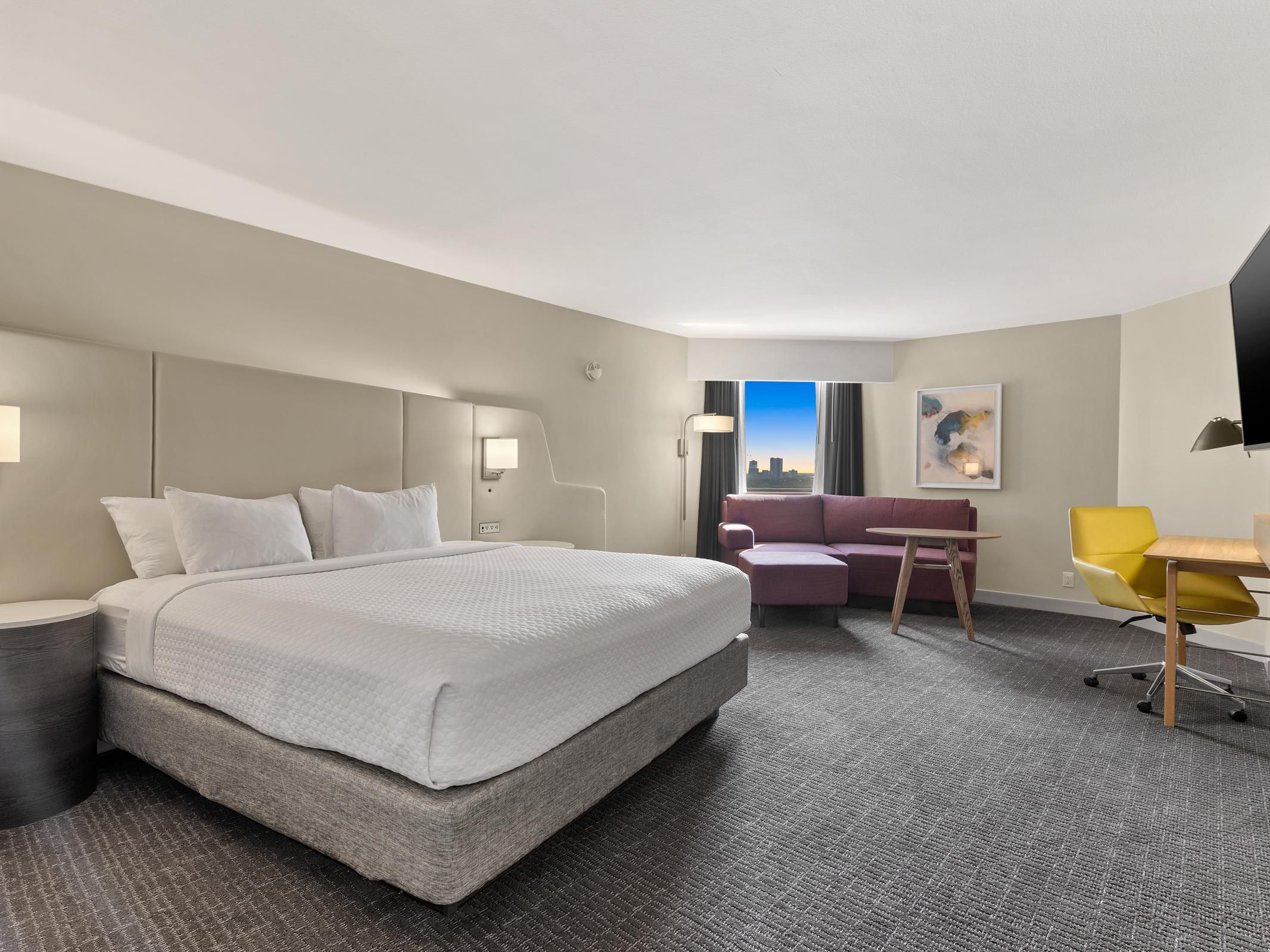 King Bed Guest Room