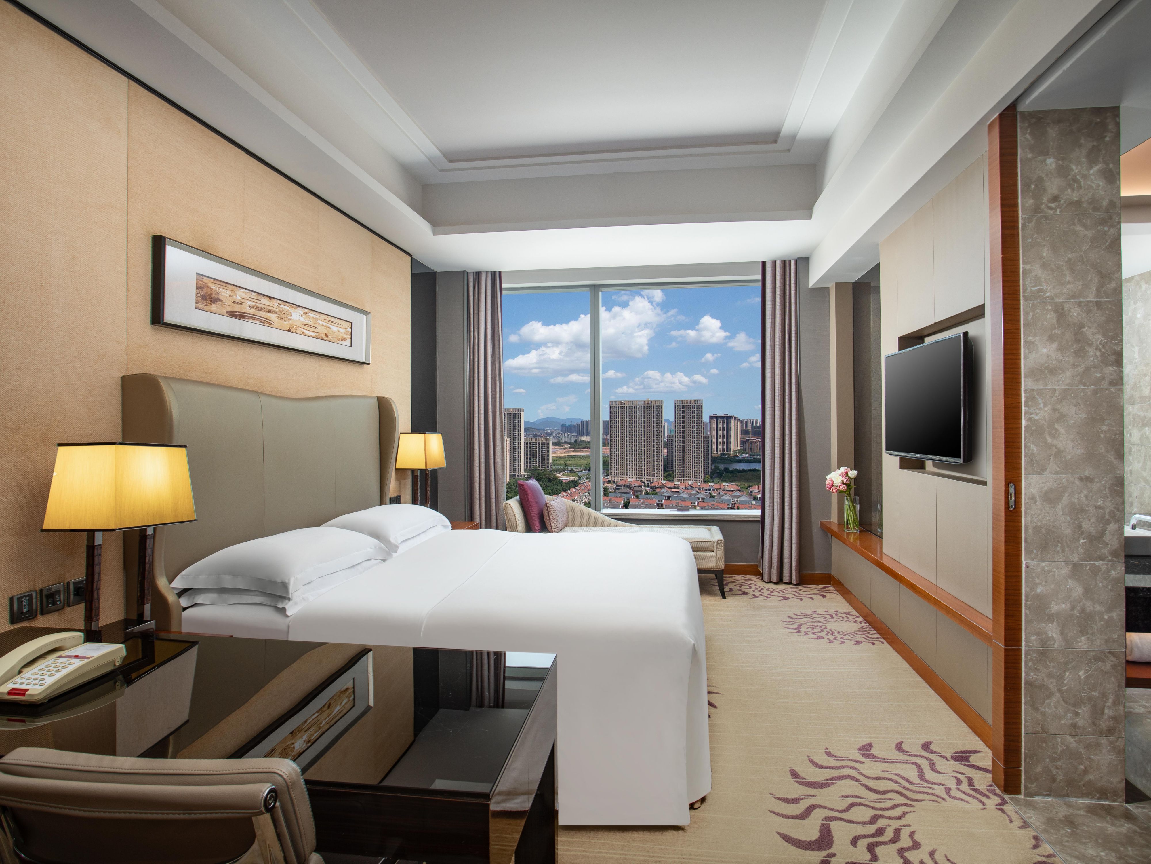 Crowne Plaza Huizhou - Image3