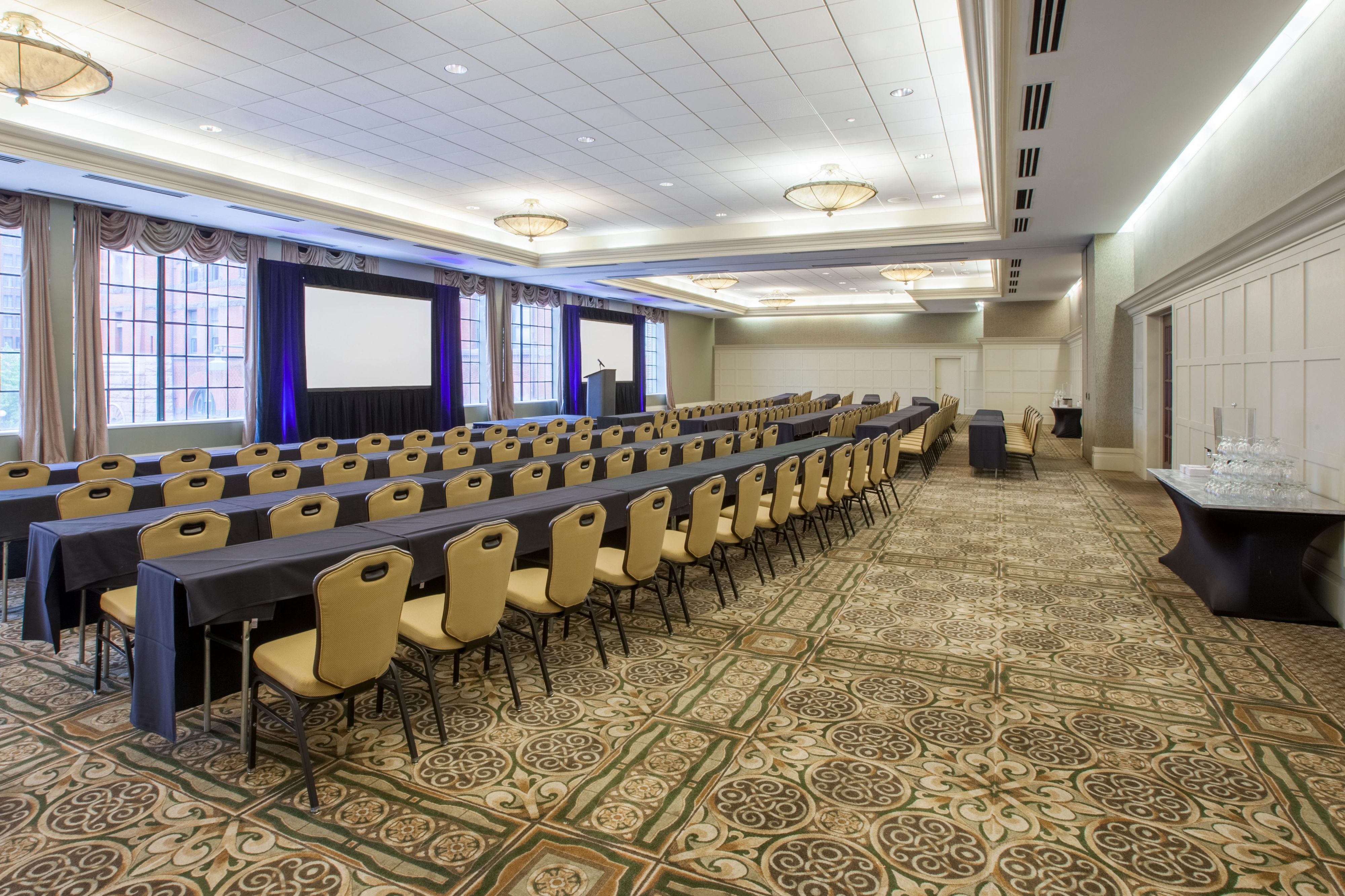 A modern space perfect for your business meetings.