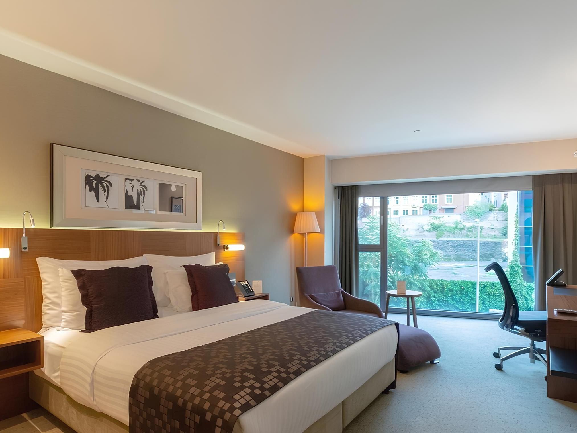 Premium Kıng bed 