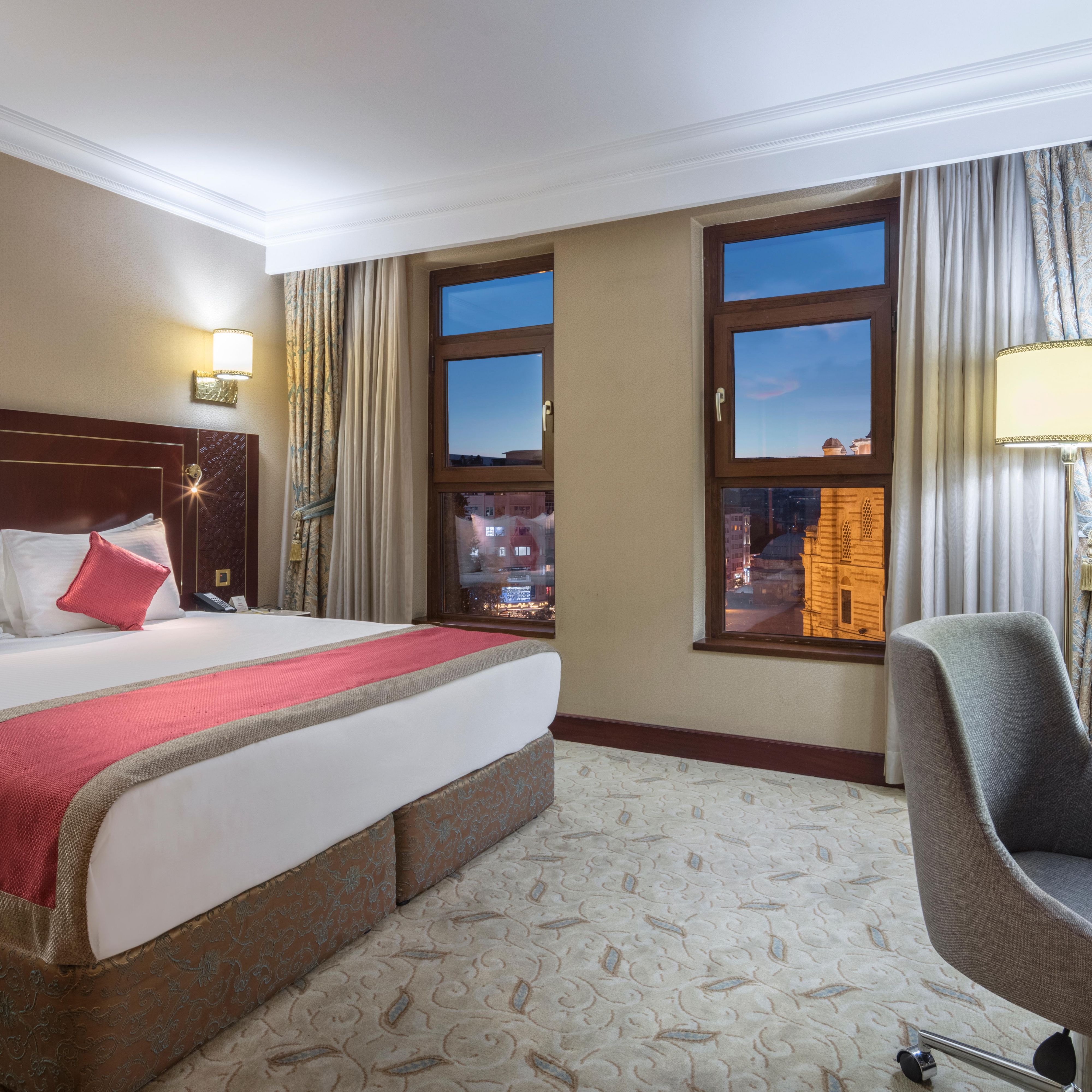 crowne-plaza-istanbul-old-city-istanbul-turkey