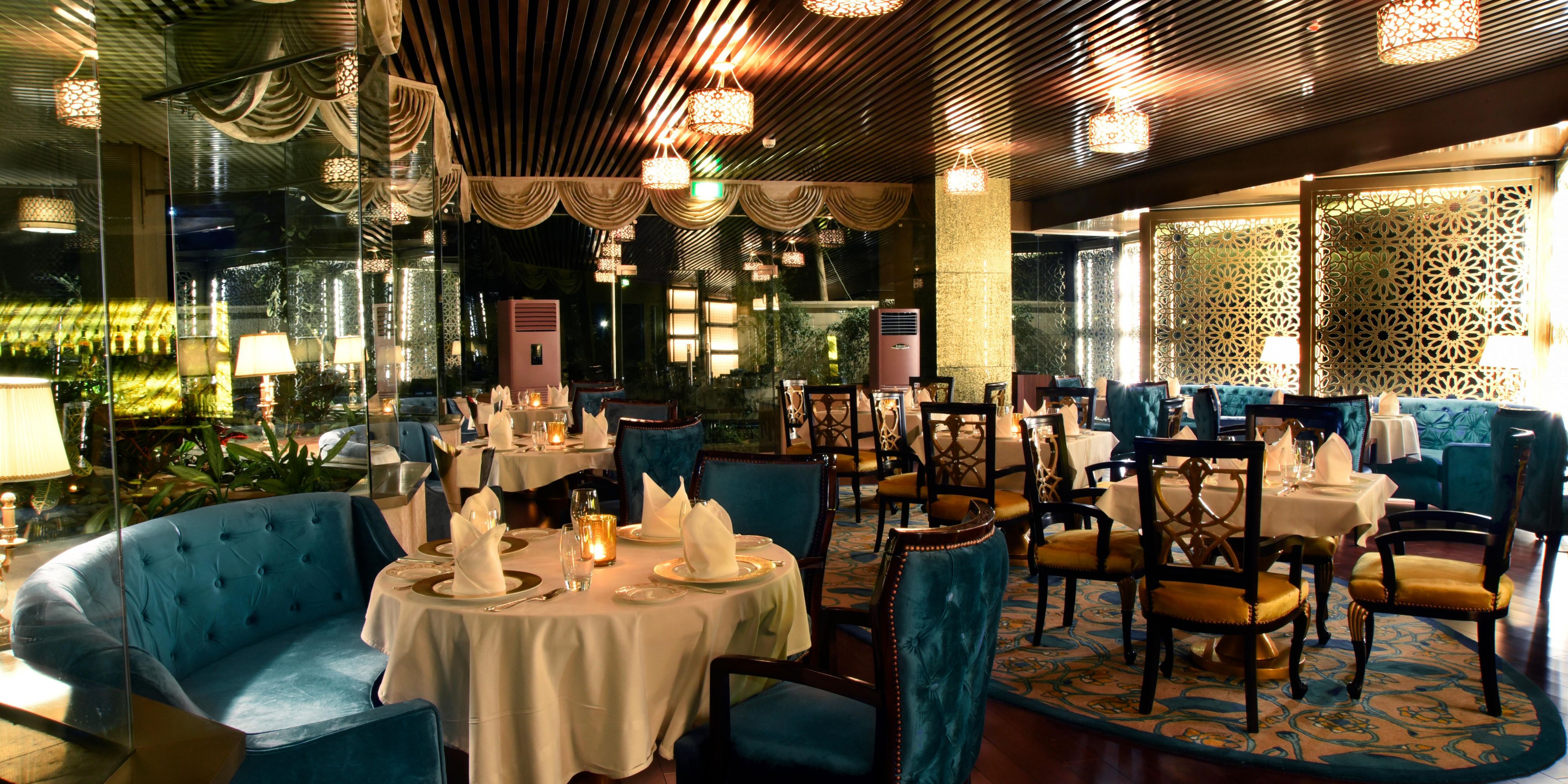 Delight in an experiential dining experience with our gourmet establishments. Relish global cuisines at Socorro, savour Oriental delights at House of Han, or indulge in authentic Indian flavours at the Royal Root, all designed to elevate your dining experience. For cocktails and carefree moments, explore our bars and the lounge.