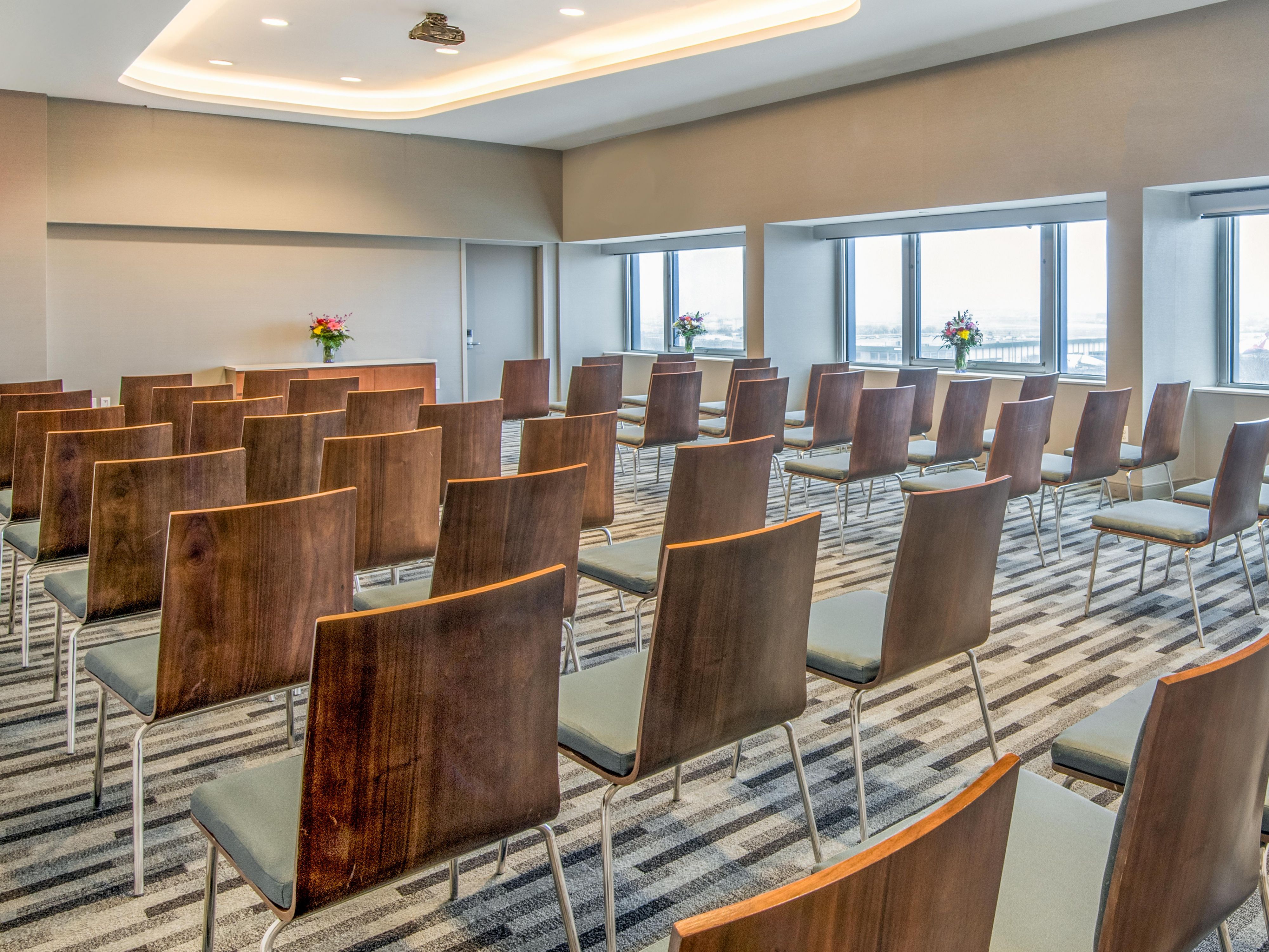 From state-of-the-art technology to fine furnishings, our event space is the ideal setting for your upcoming business meeting or seminar. With over 4,500 square feet of customizable space featuring nine conference rooms, our in-house events coordinator will work with you to plan your event down to the very last detail. 