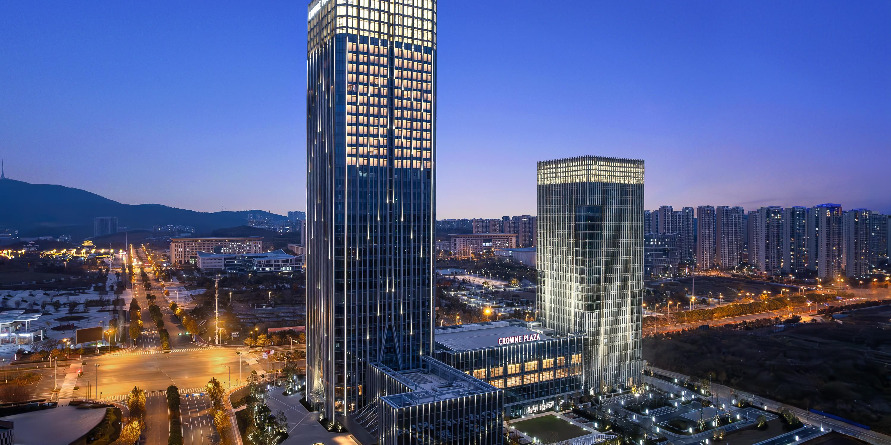 Crowne Plaza Jingmen