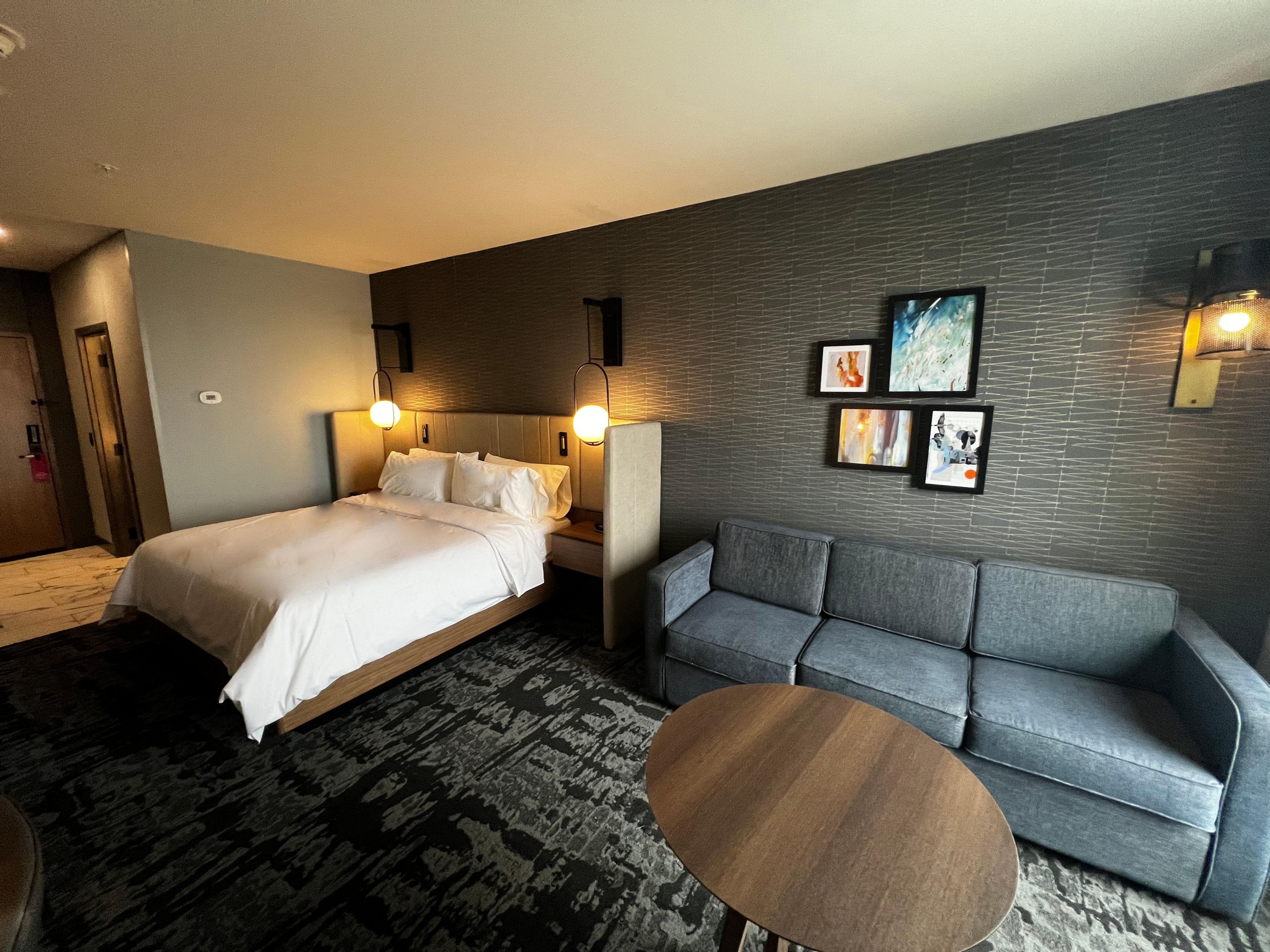 Wake up feeling refreshed and energized when staying at our recently inaugurated hotel in Kearney, NE. Each well-appointed guest room features plush beds outfitted with premium bedding, walk-in showers, and complimentary Wi-Fi. After visiting the waterpark, enjoy a delectable meal at our restaurant.