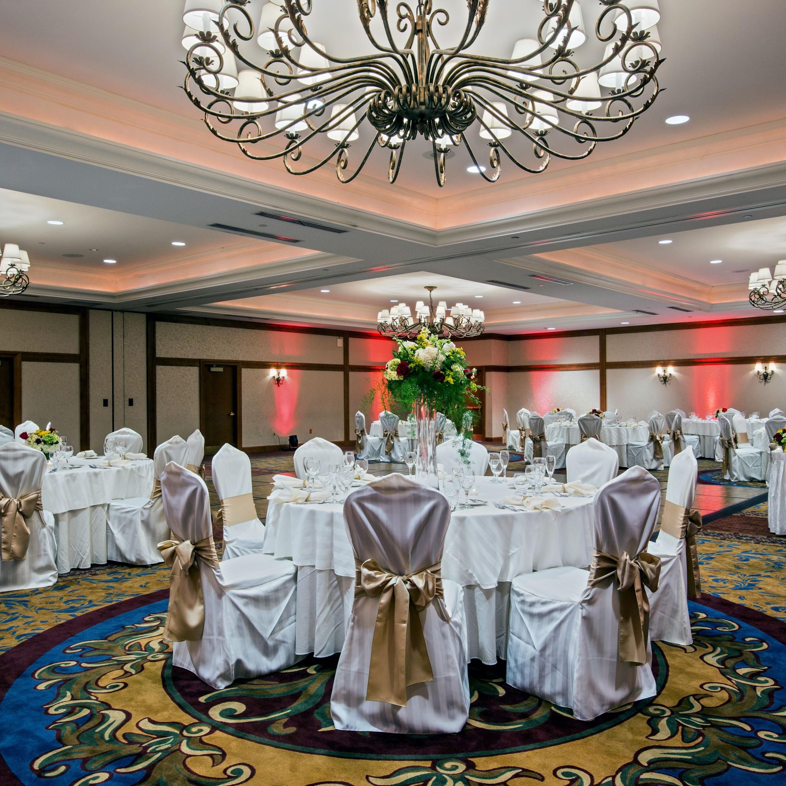 Host your wedding reception in the beautiful Independence Ballroom