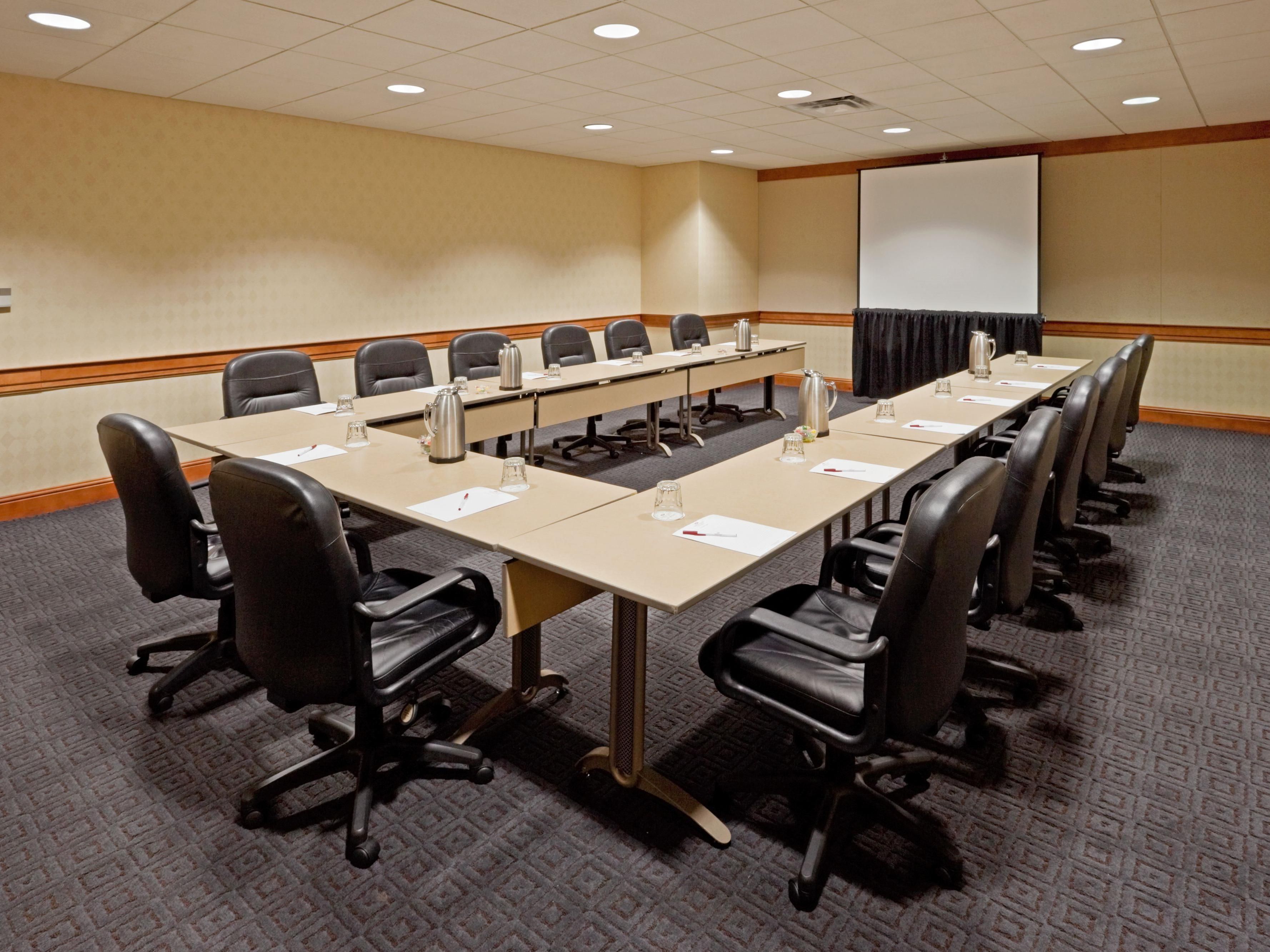 Host your hybrid or in-person meetings and events at Crowne Plaza® Philadelphia - King of Prussia. Our hotel offers 24,000 square feet of flexible meeting space, which includes a staging or pre-function space, as well as an onsite audio-visual production company to make sure your audience sees and hears every detail. 