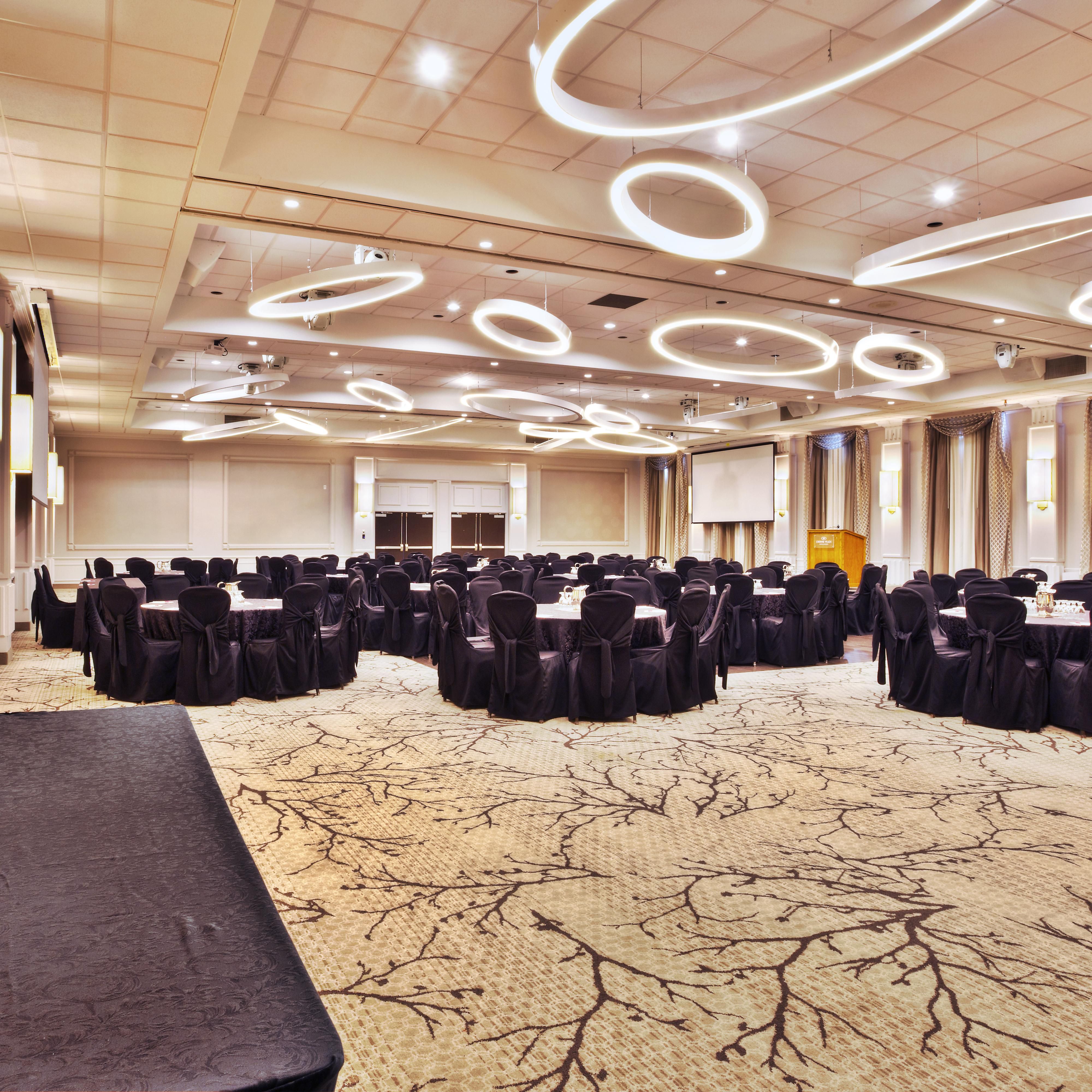 Let us take care of you and your event in our Ball Room.
