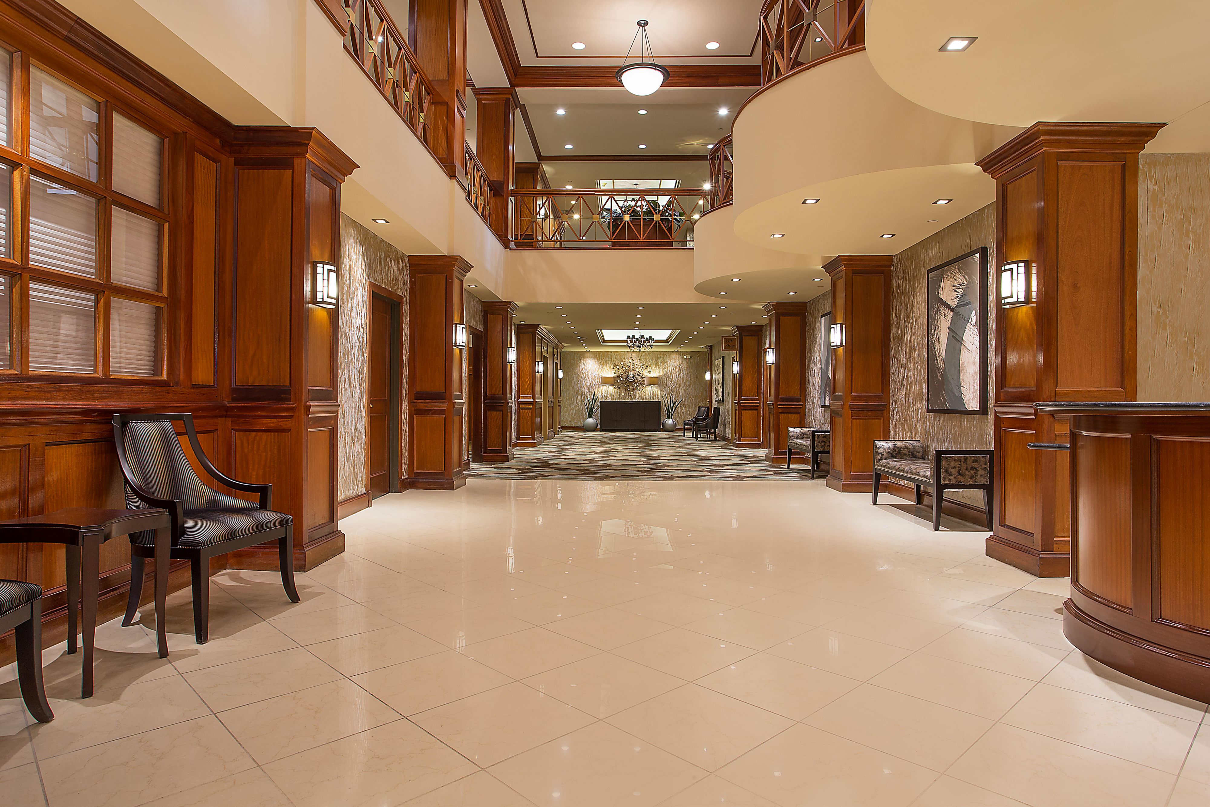 Hotel-Lobby