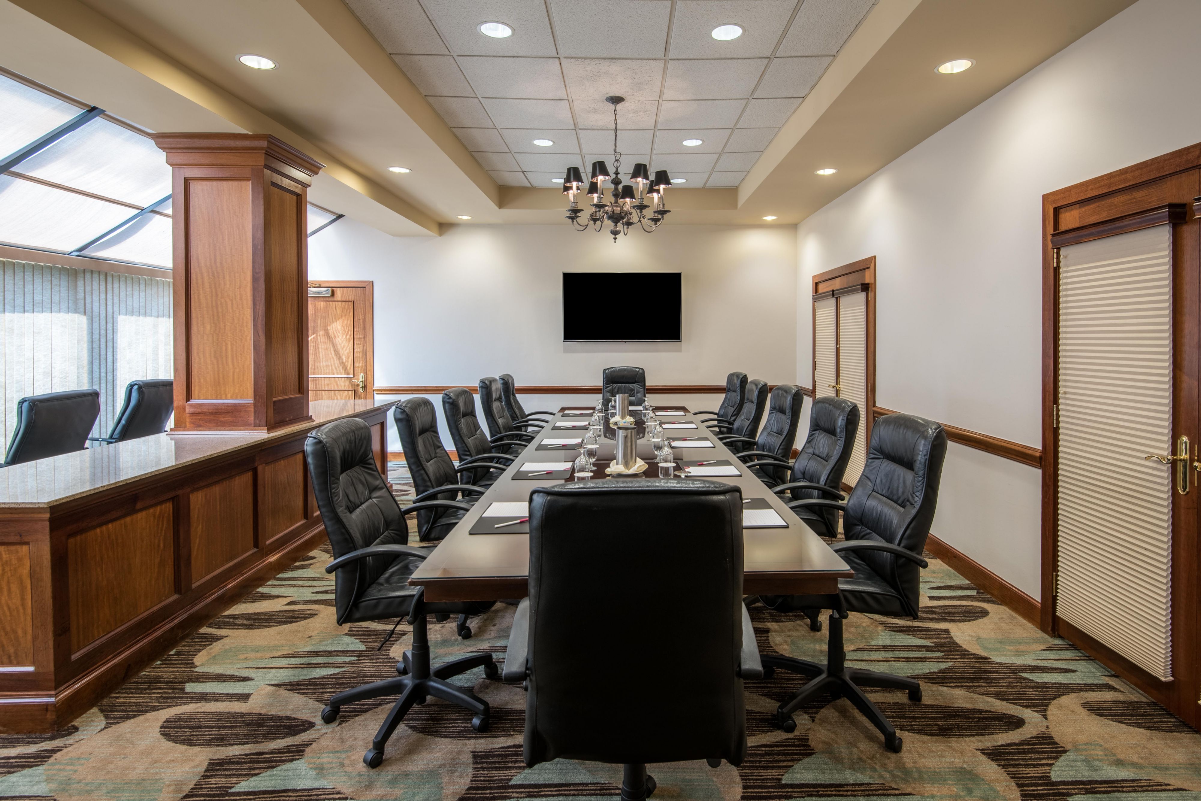 Have a board meeting? Try our Executive Boardroom 1.