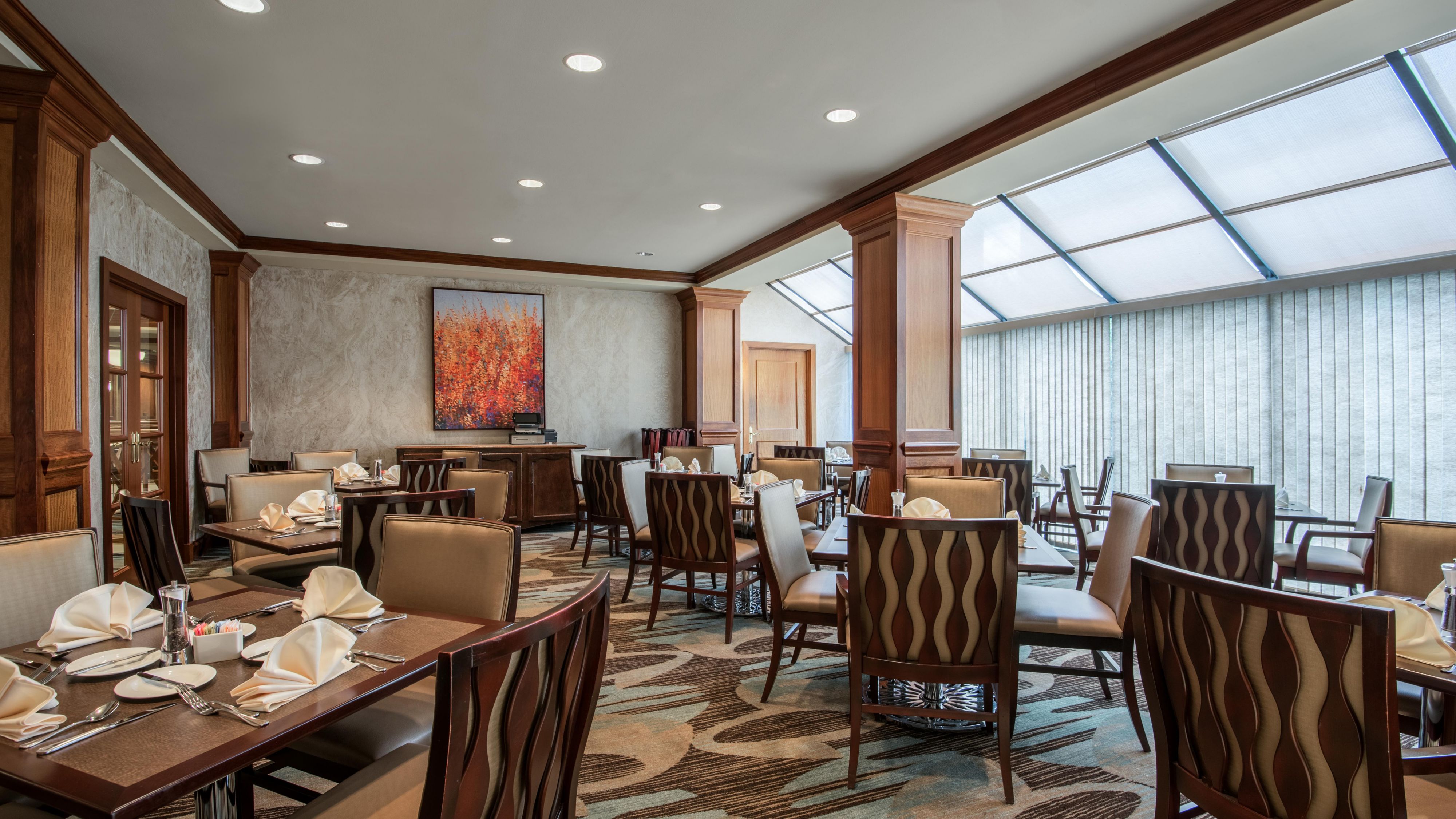Mahogany's restaurant