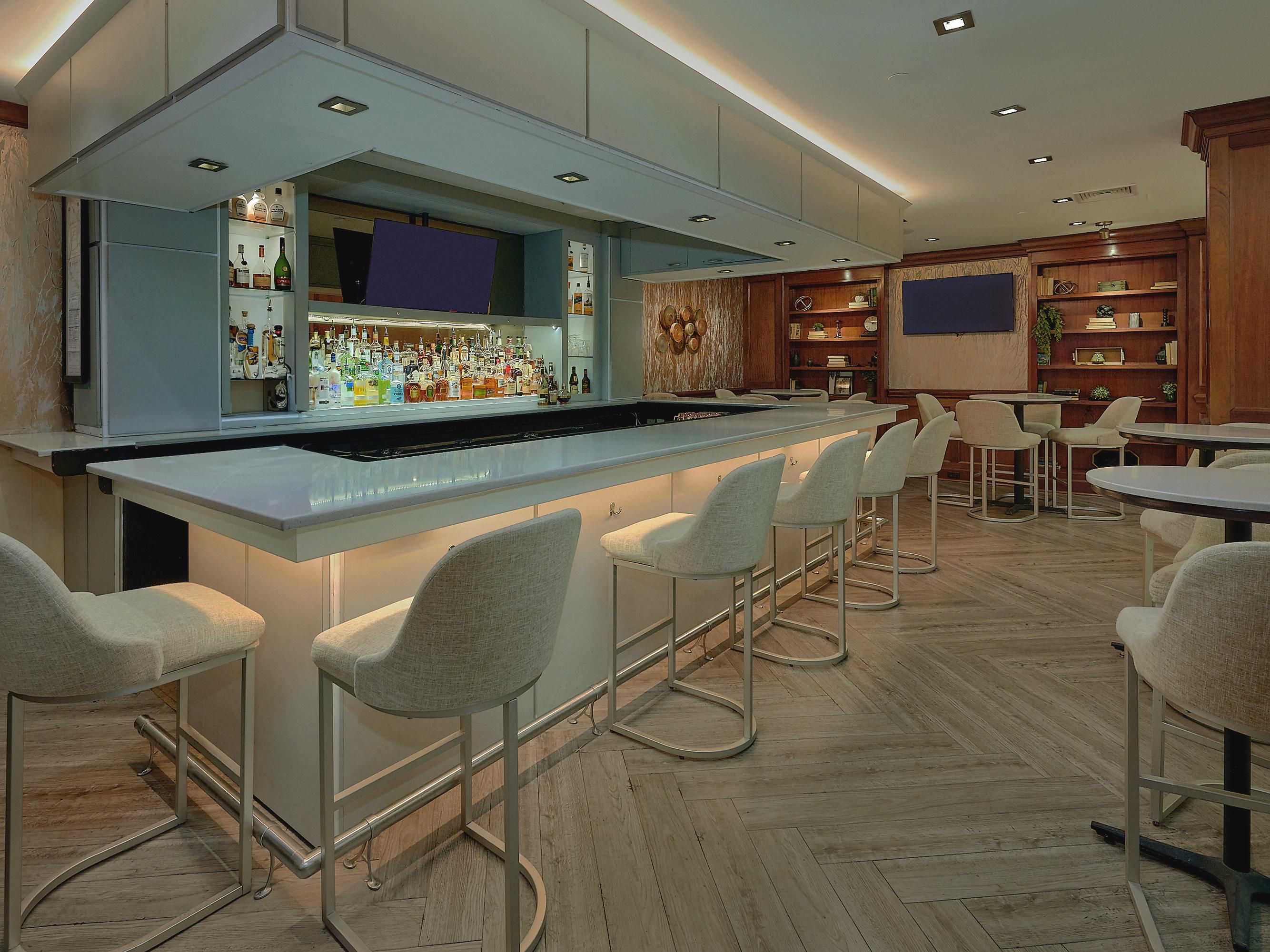 bar and lounge