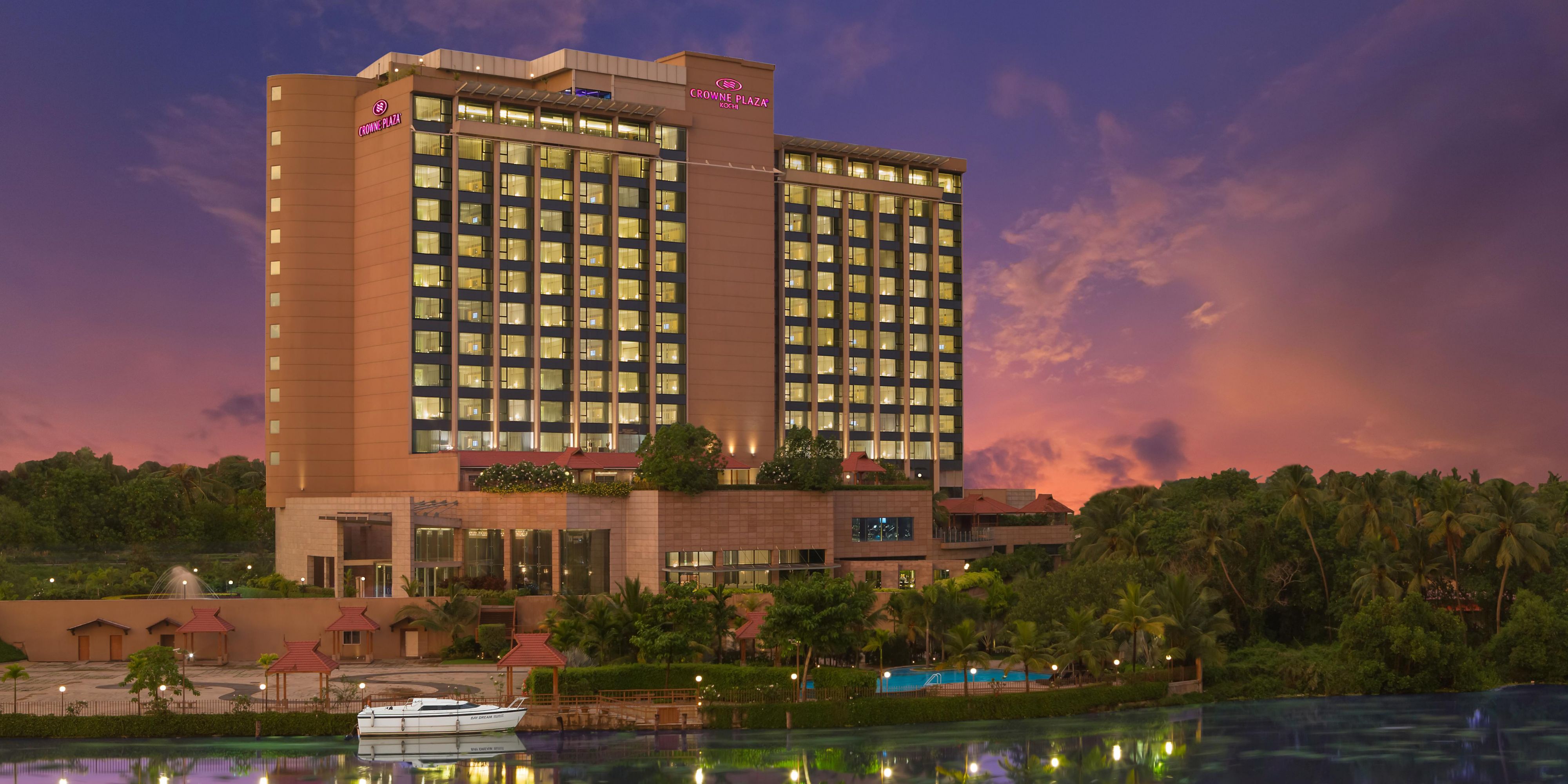 Crowne Plaza Kochi