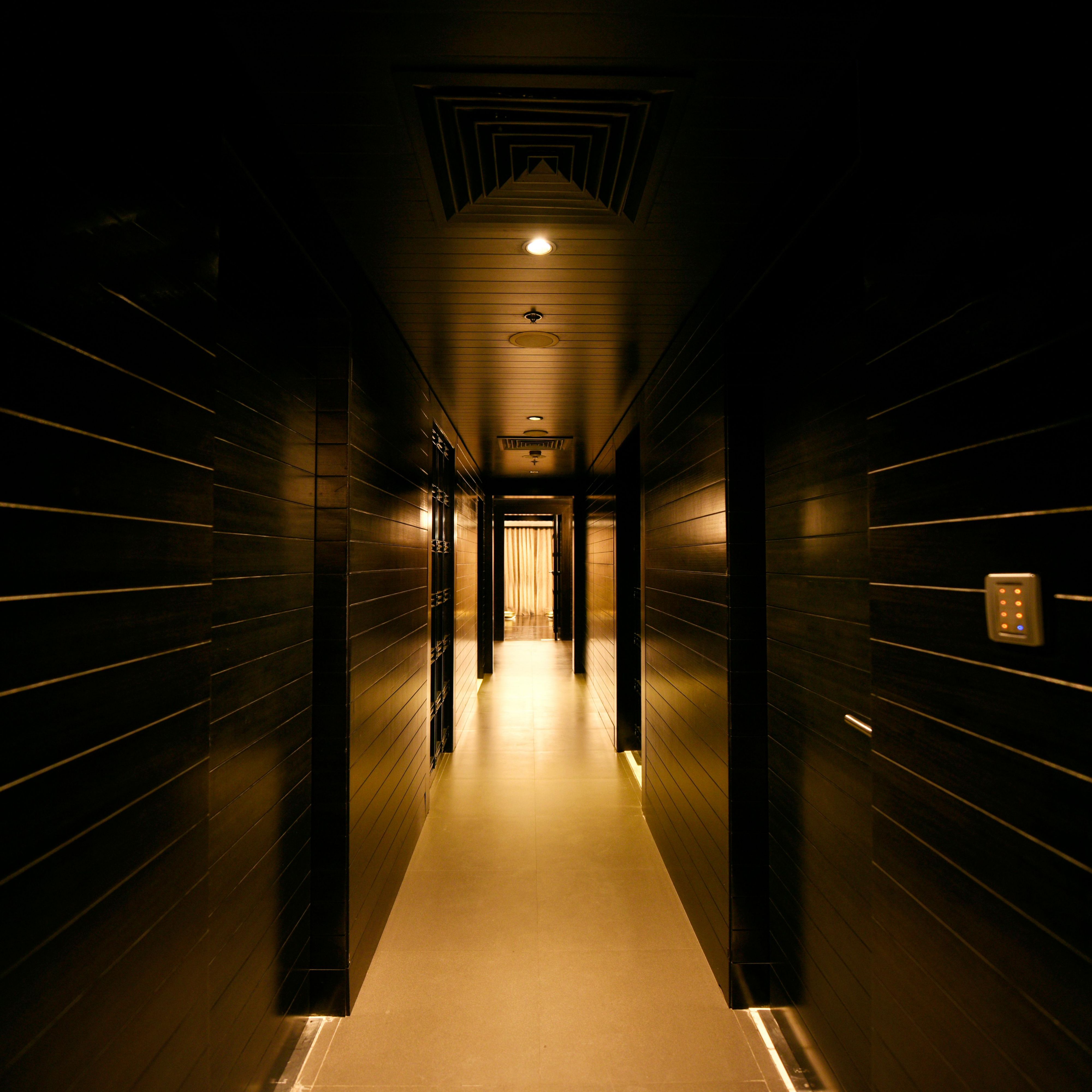 Sohum Spa Corridor 