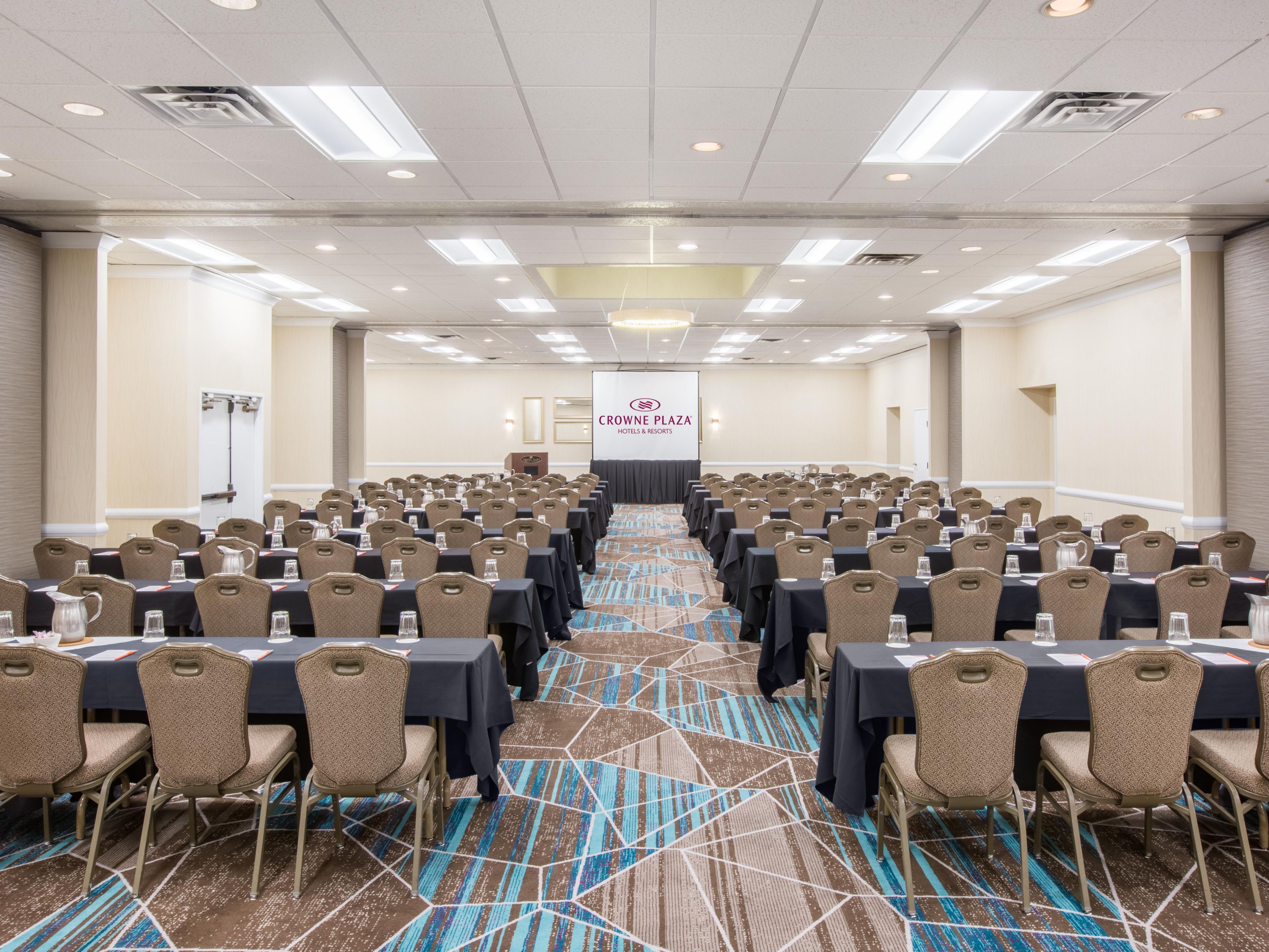 Schedule your next big occasion at our events venue, featuring over 5,000 square feet of flexible meeting space. Host a wedding celebration in the Plaza Ballroom or gather colleagues for a business meeting. Our hotel also offers on-site catering, high-speed Wi-Fi, and AV technology for your convenience.​