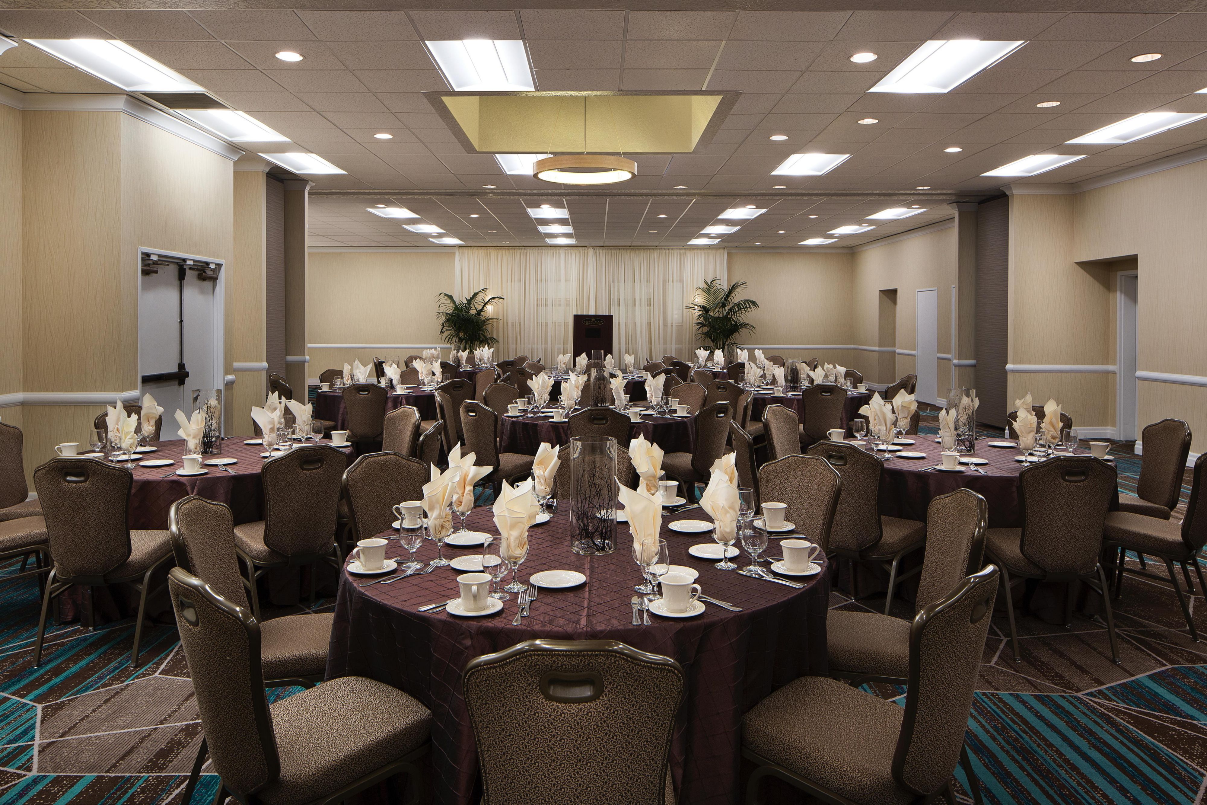 Plaza Ballroom Banquet Setup